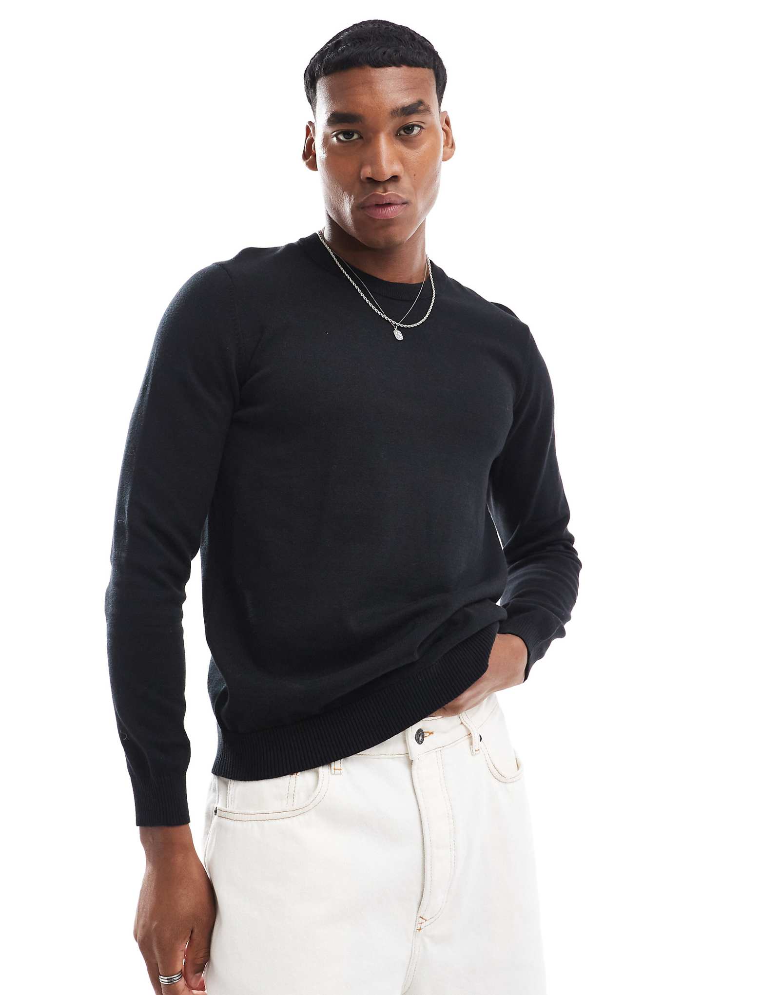 Непринужденная трикотажная футболка с круглым вырезом и длинными рукавами от ASOS DESIGN черного цвета 6090₽