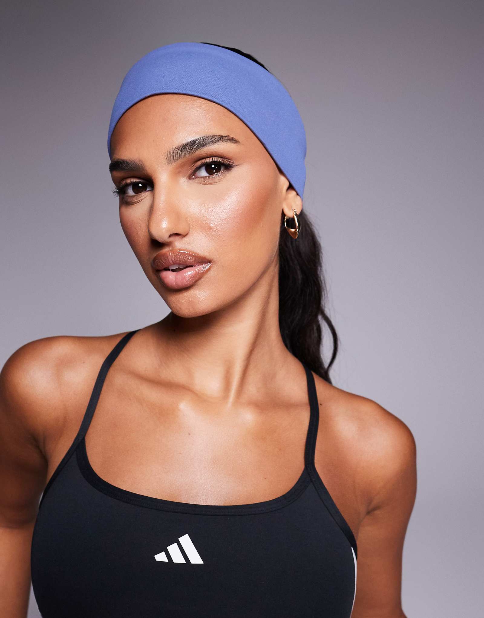 4505 повязка на голову для йоги soft touch из синего фарфора 2090₽