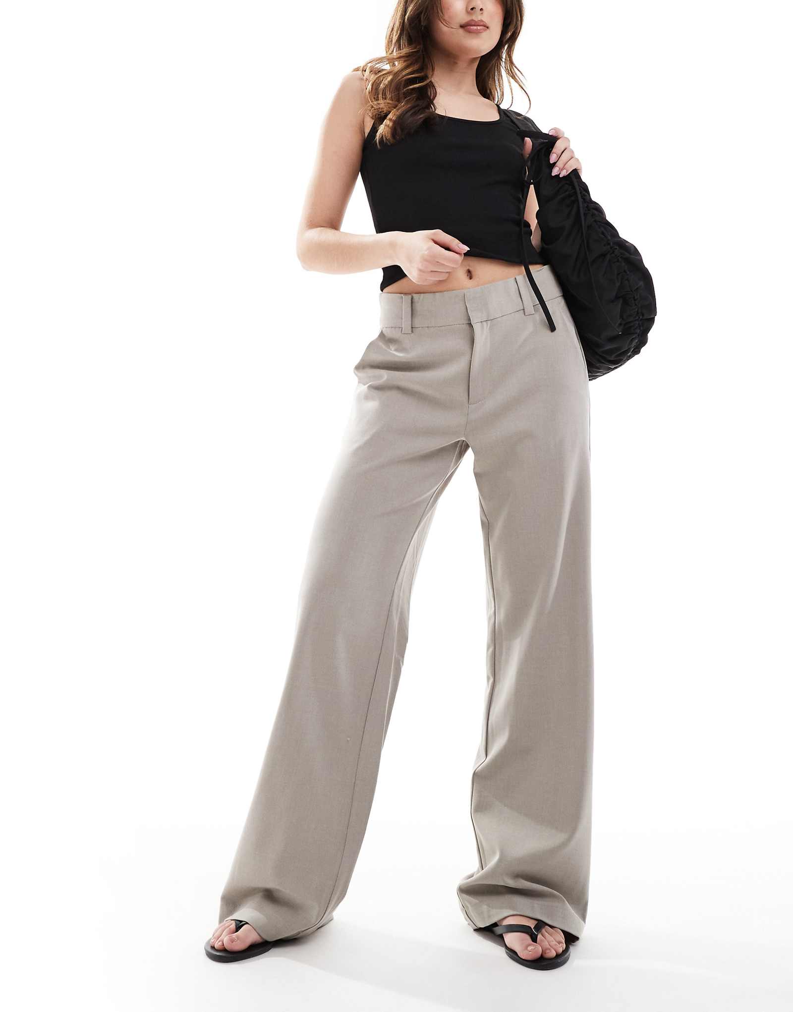 Хлопковые брюки-костюмчик Luis бежевого цвета 10890₽