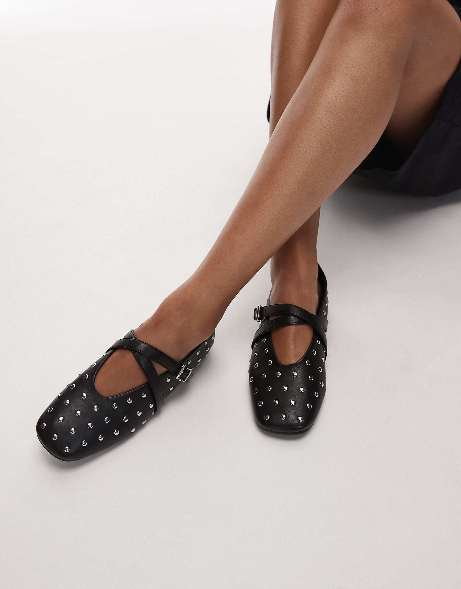Черные балетки Mary jane с заклепками от Tommy Jeans 26490₽