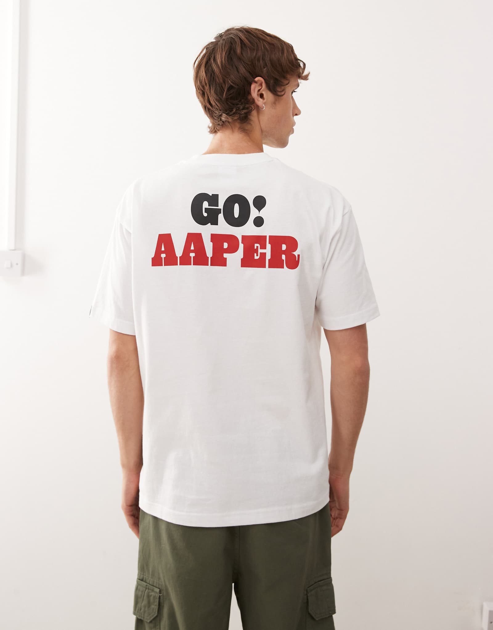 Белая футболка свободного кроя Aape by A Bathing Ape с принтом go aaper спереди и сзади 16090₽