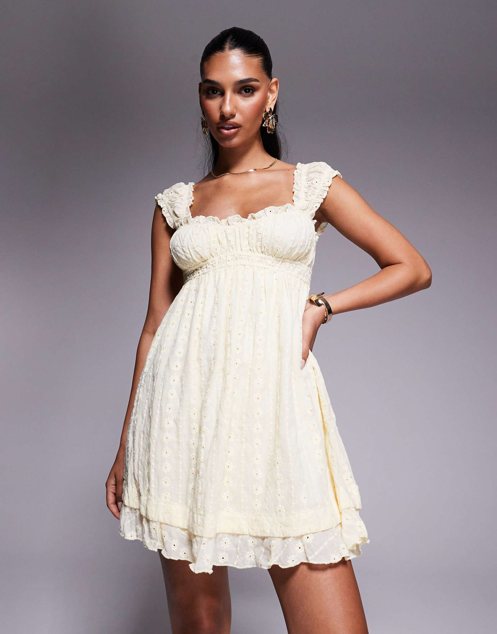 Мини-сорочка принцессы Полли Карлиты с рюшами на ушках желтого цвета