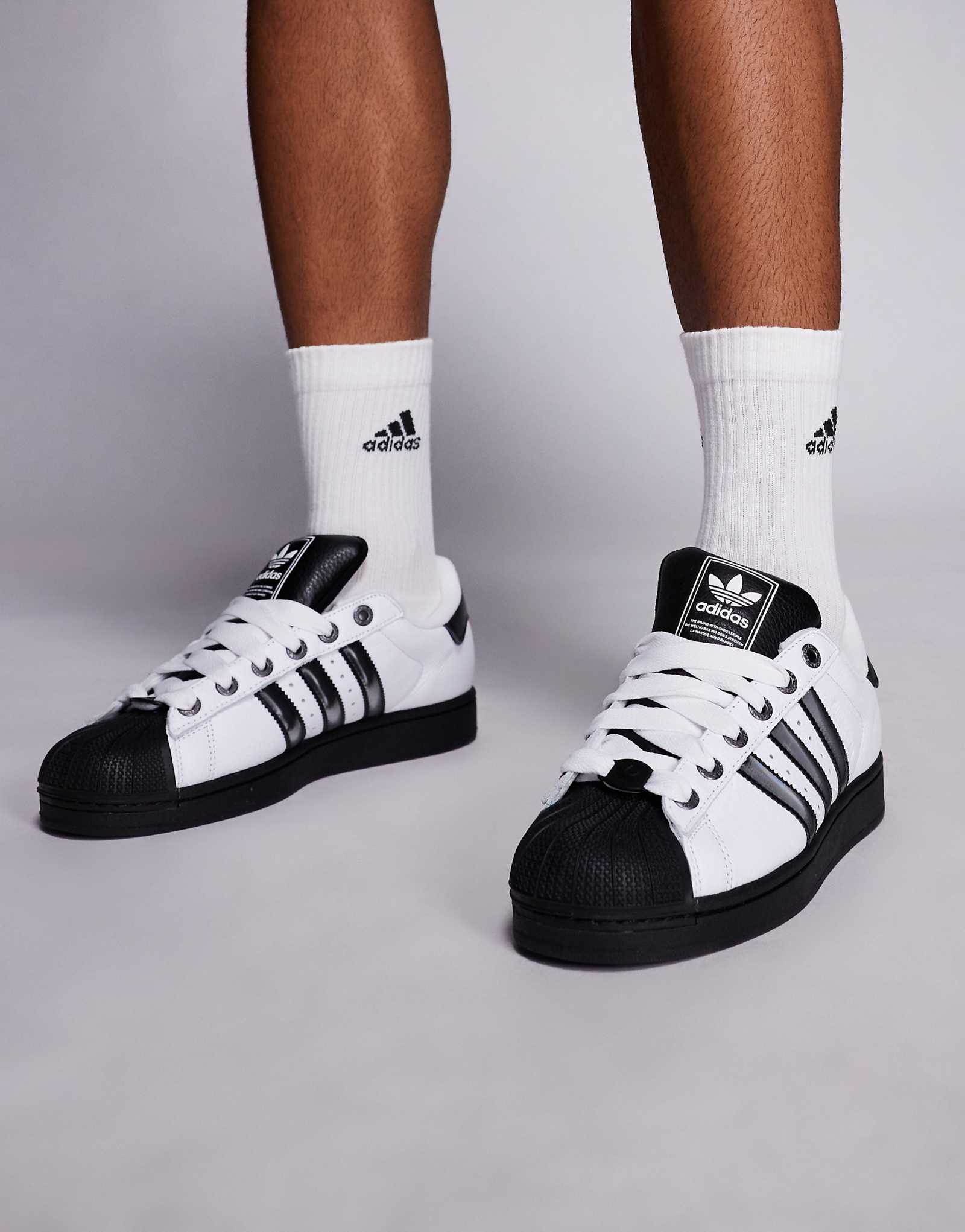 Кроссовки adidas Originals Superstar II белого и серебристого цветов