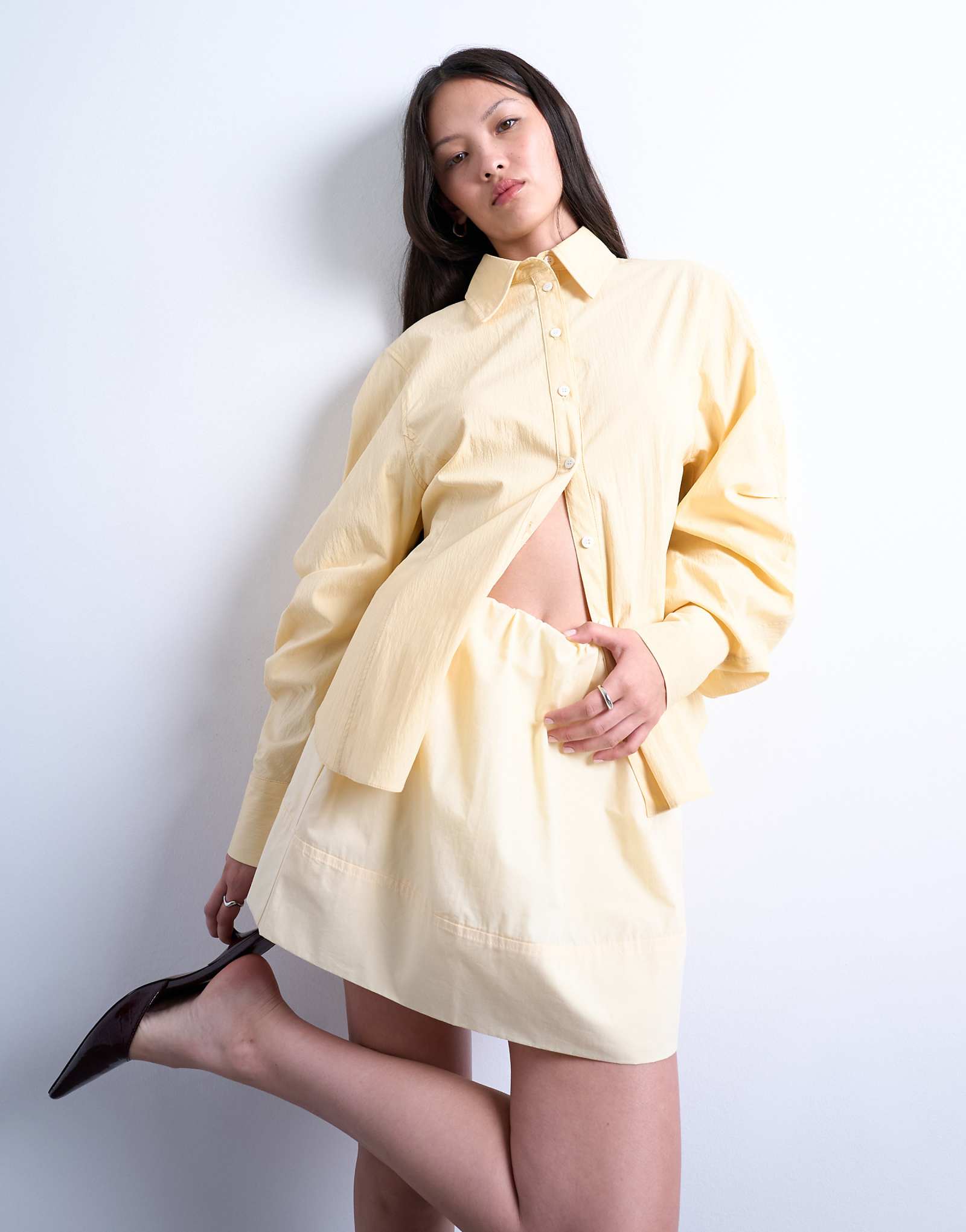 Мини-юбка из поплина Topshop молочного цвета 12290₽