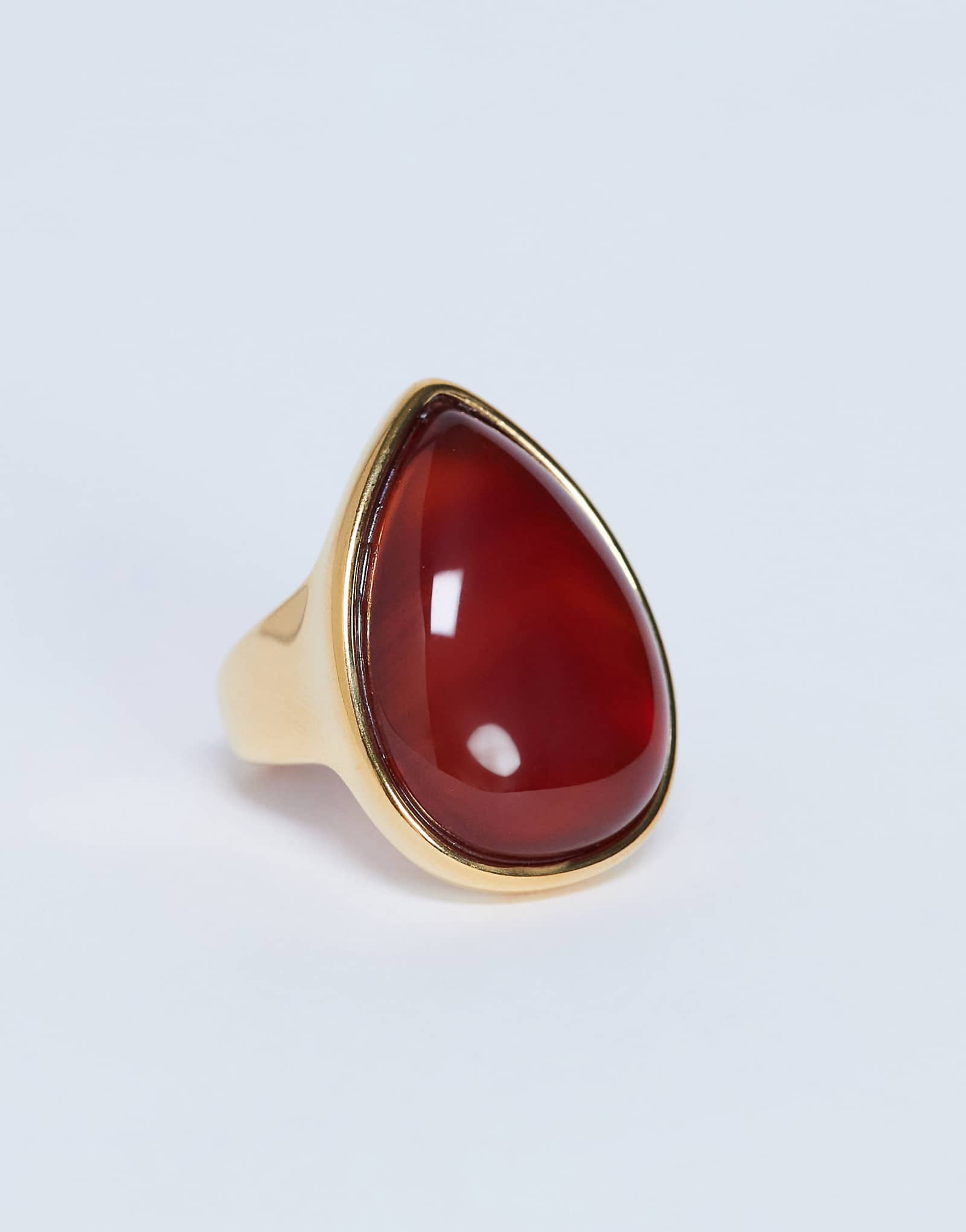 Водонепроницаемое кольцо из нержавеющей стали Topshop Remi с полудрагоценным камнем золотого и ярко-оранжевого цветов 5690₽