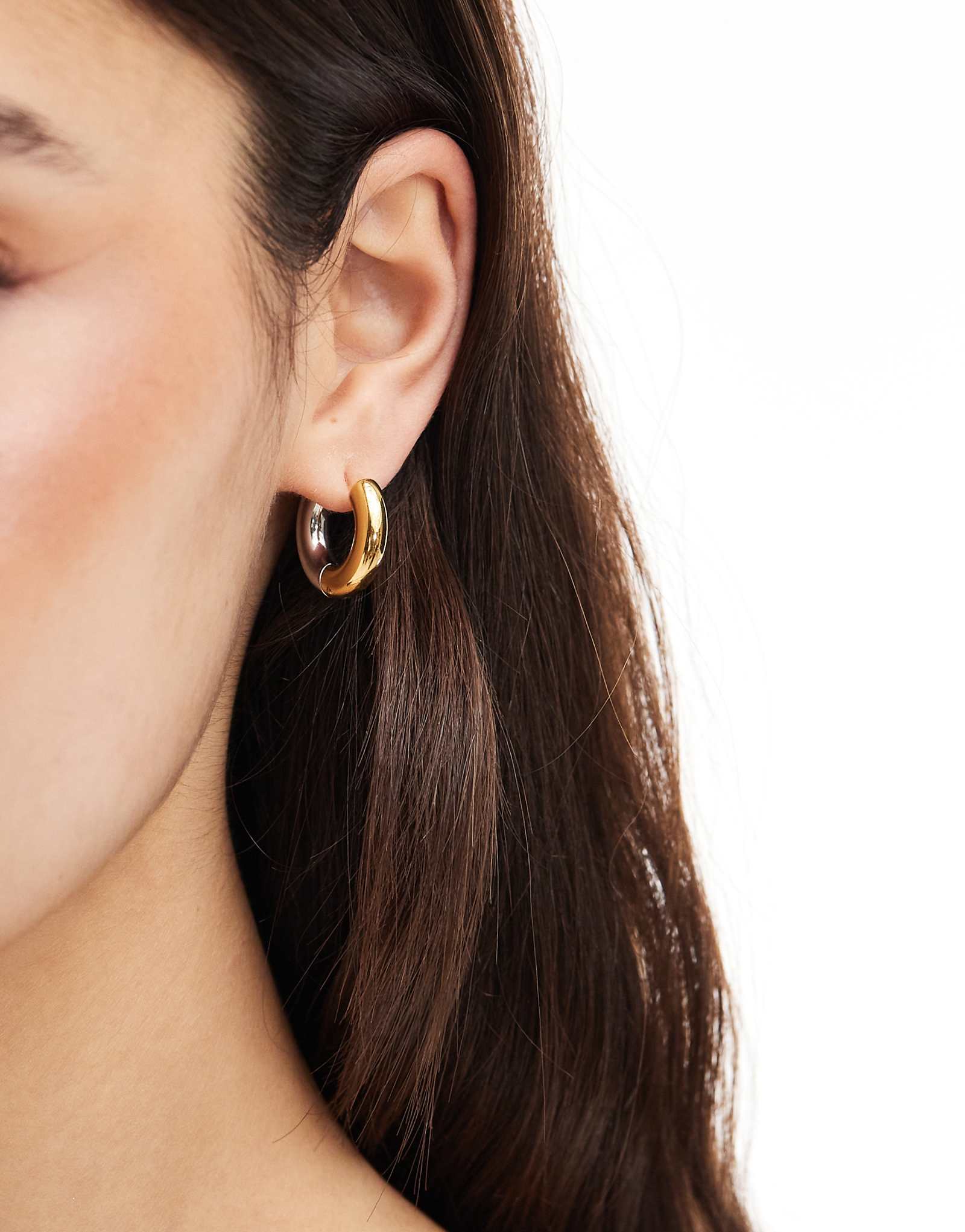 Дополните аксессуарами серьги-кольца из смешанного металла из нержавеющей стали в нескольких цветах 7990₽