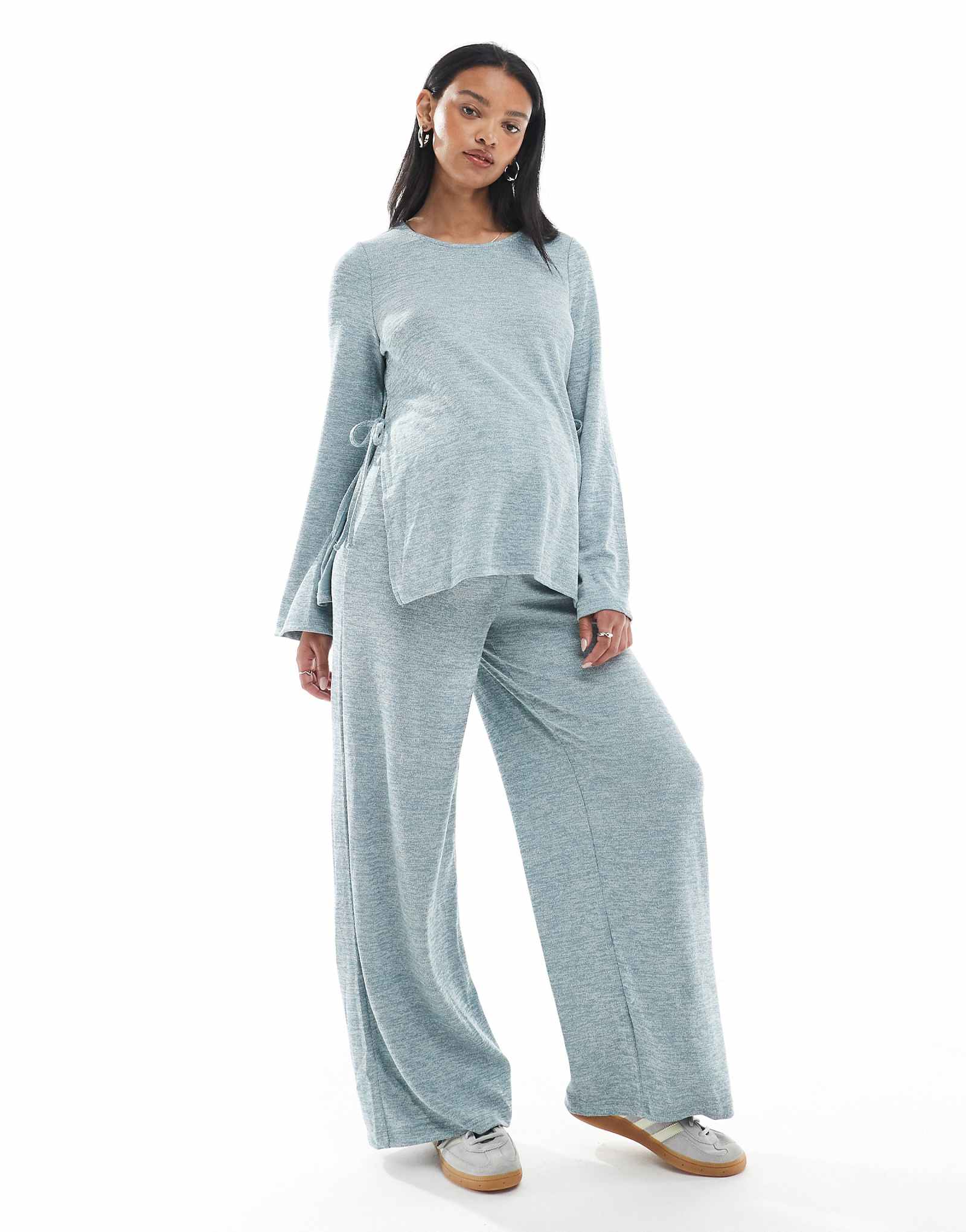 Облегающие трикотажные брюки для беременных Mamalicious бледно-голубого цвета в полоску - часть комплекта