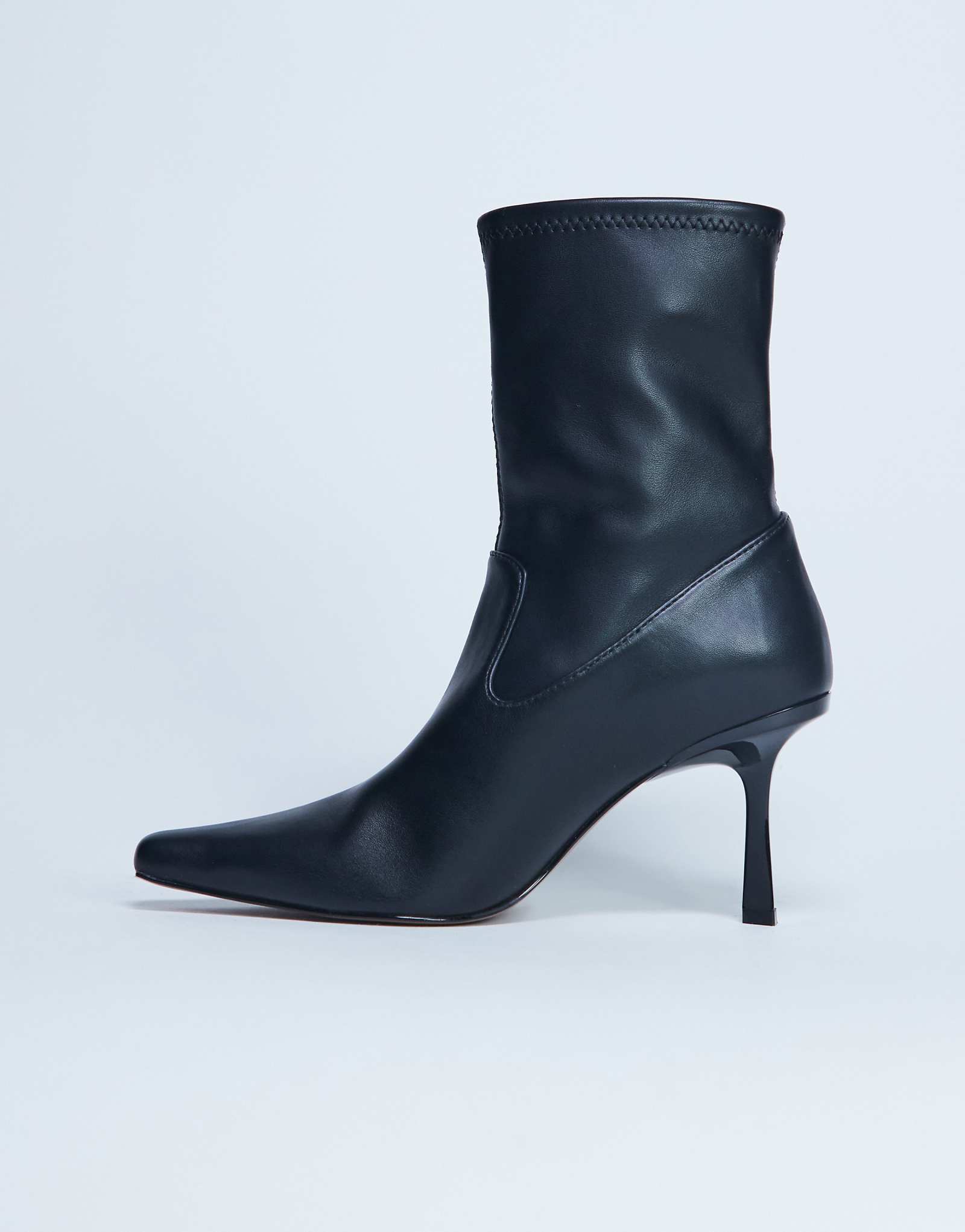 Черные ботинки с острым носком от Topshop Noah 15290₽