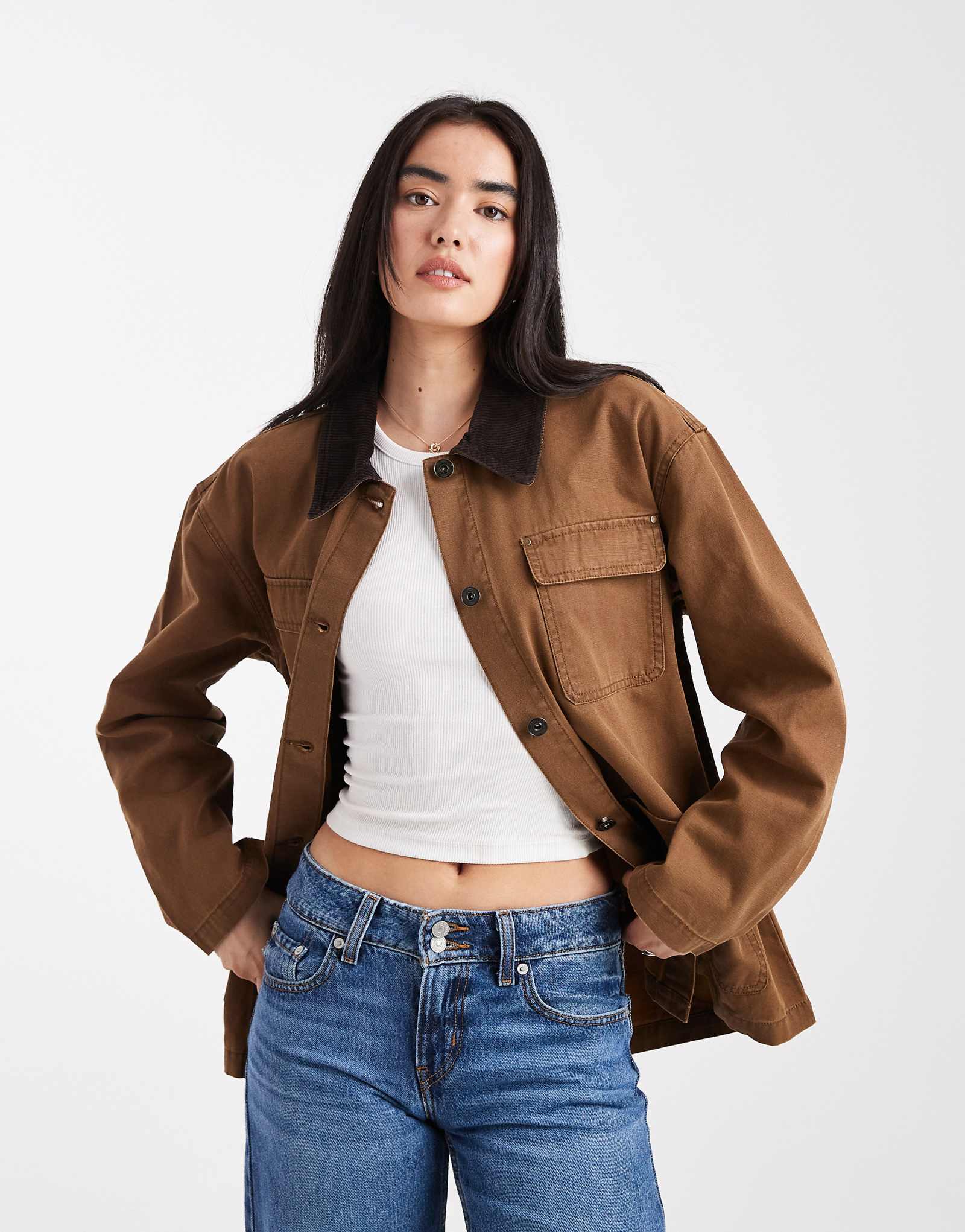 ЕДИНСТВЕННАЯ длинная амбарная куртка коричневого цвета с вельветовым воротником 10590₽