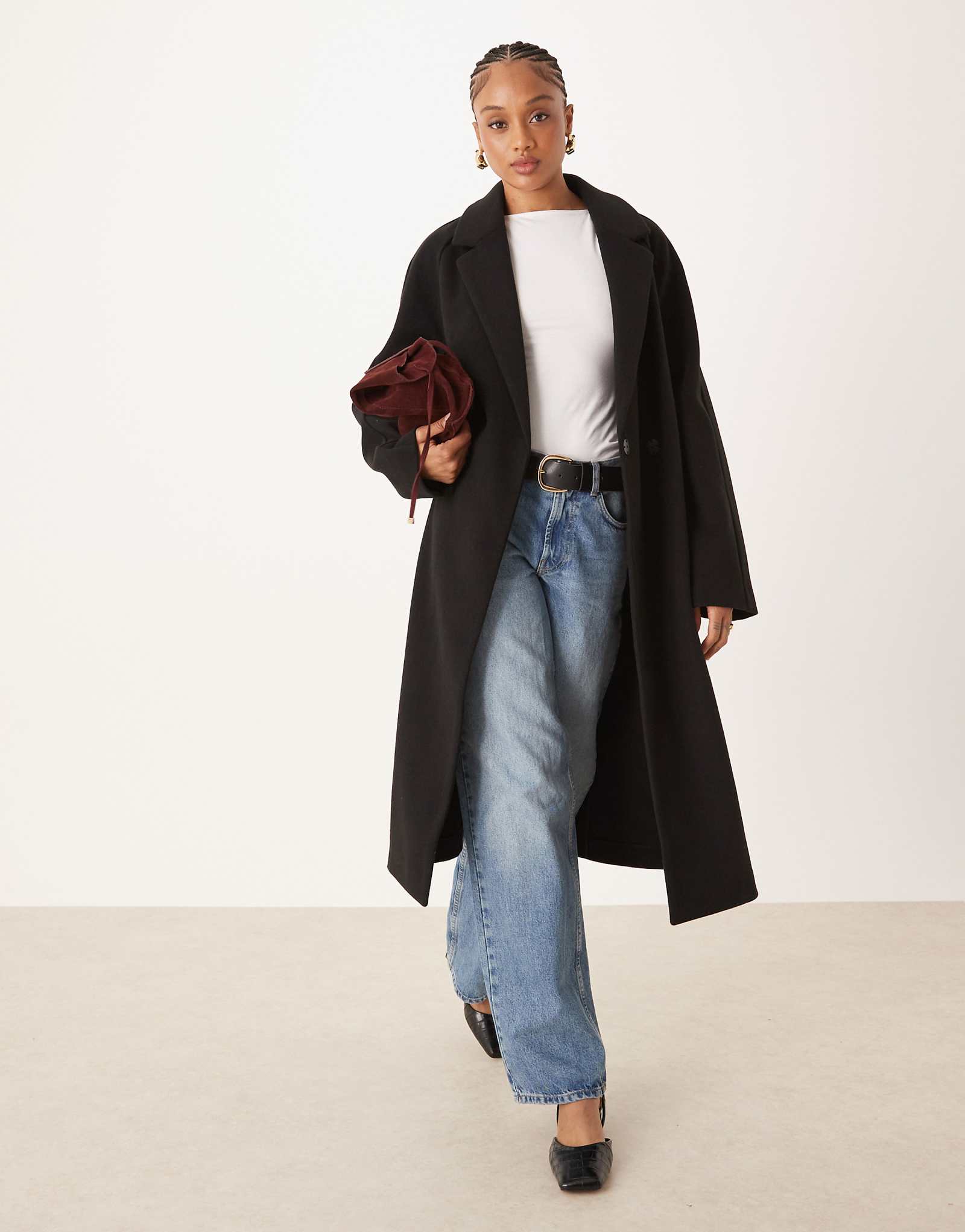 Дизайнерское длинное пальто-накидка ASOS черного цвета 13290₽