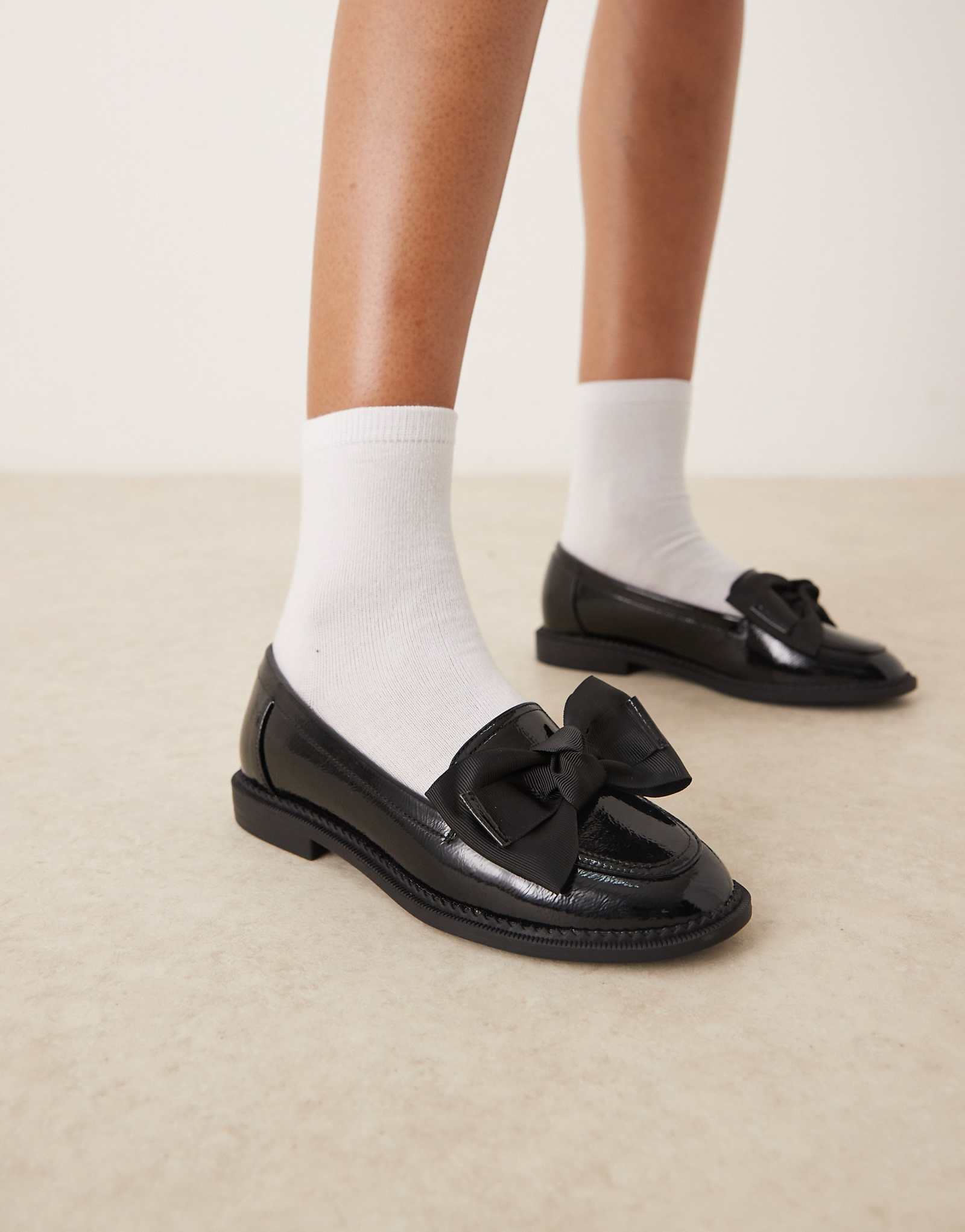 Черные туфли на плоской подошве с широким бантом Memphis от ASOS DESIGN 7090₽