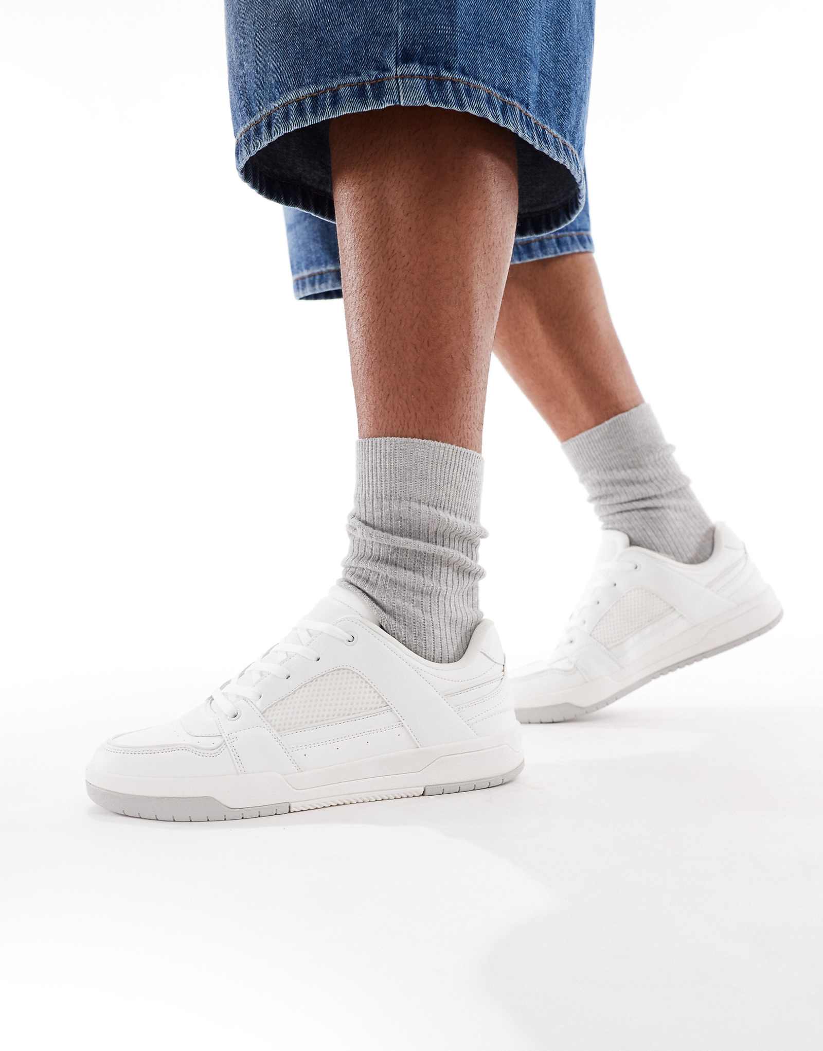 ДИЗАЙНЕРСКИЕ кроссовки ASOS белого цвета 10790₽