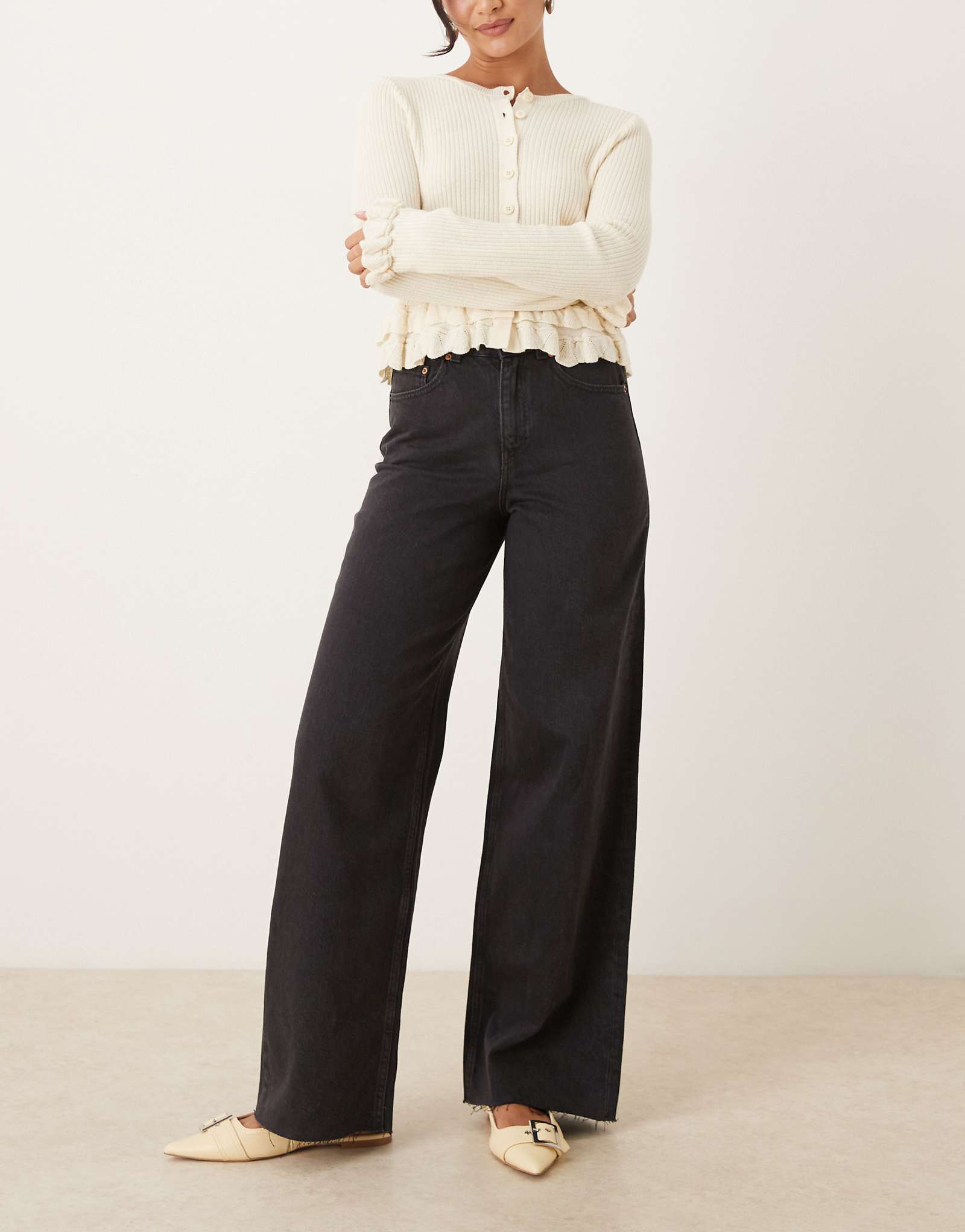 Джинсы JJXX Tokyo широкого кроя черного цвета постиранные 13290₽