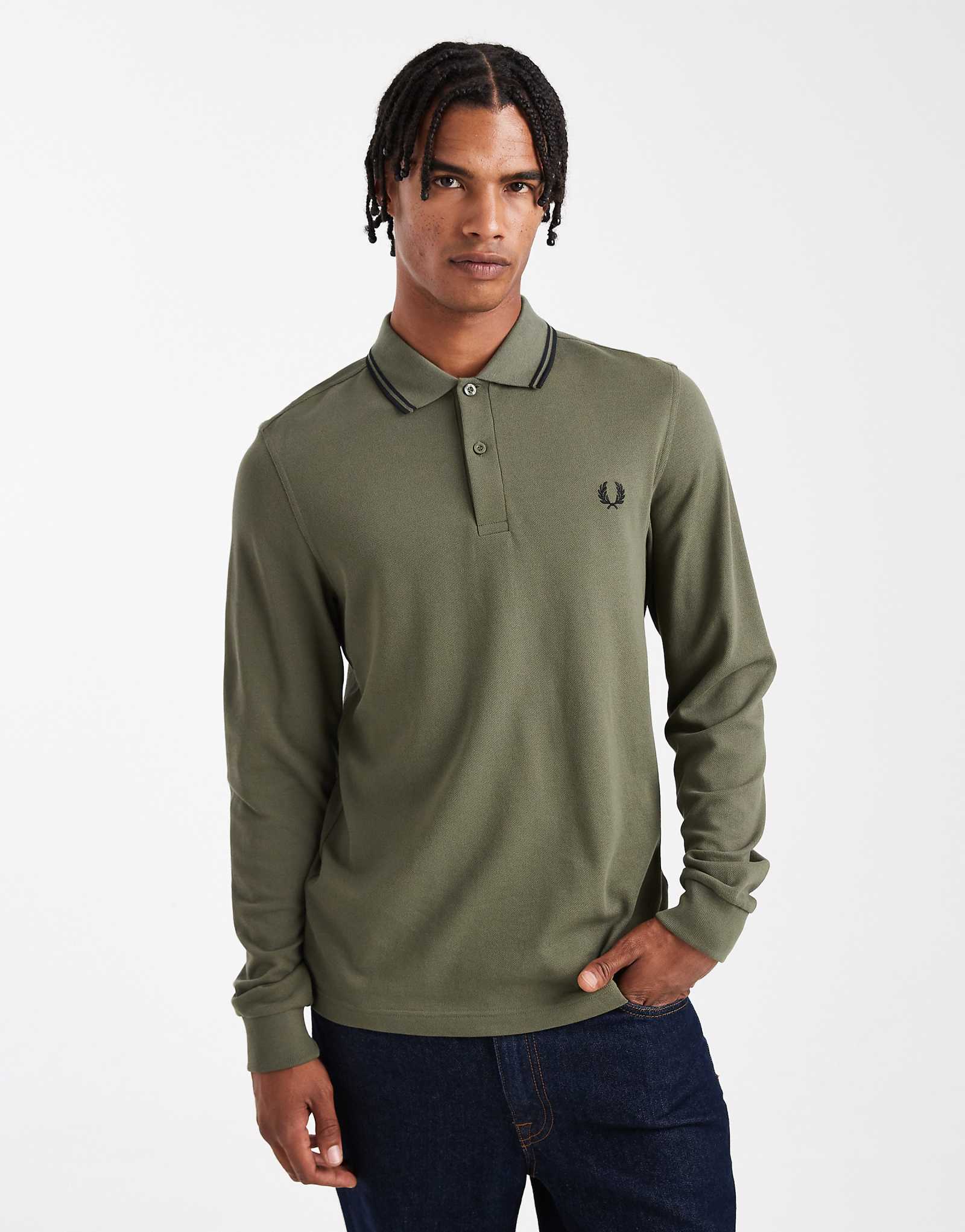 Рубашка поло Fred Perry с длинным рукавом и отворотом цвета хаки 25490₽