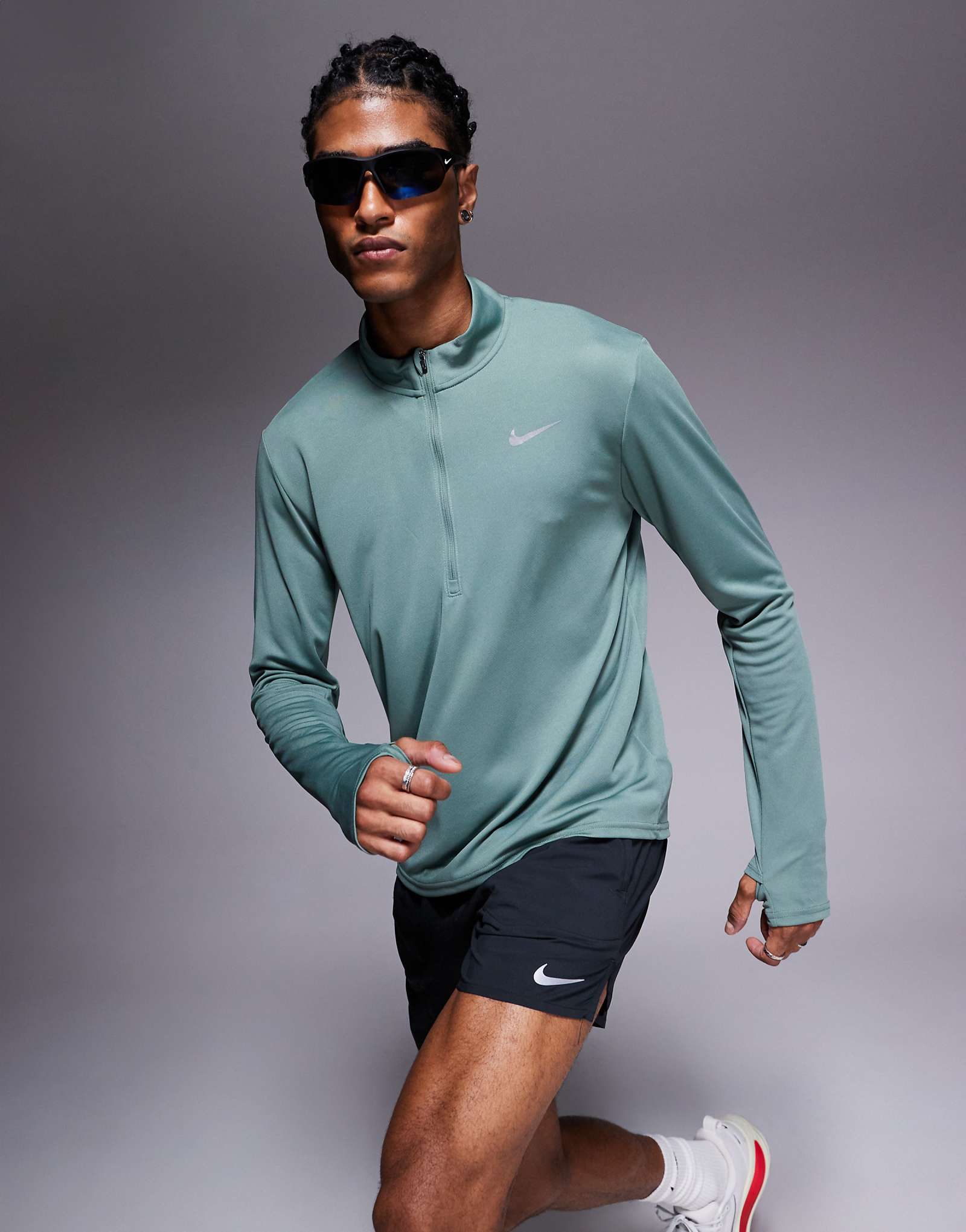 Топ с длинным рукавом Nike Running Dri-FIT pacer зеленого цвета 12690₽