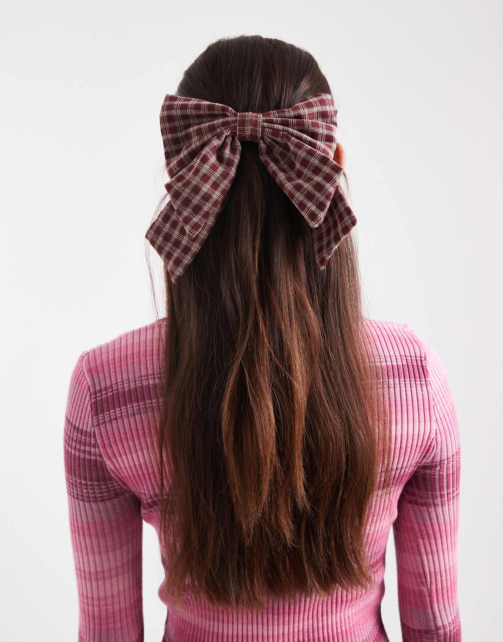 Бант для волос в клетку ASOS DESIGN бордового цвета 3090₽