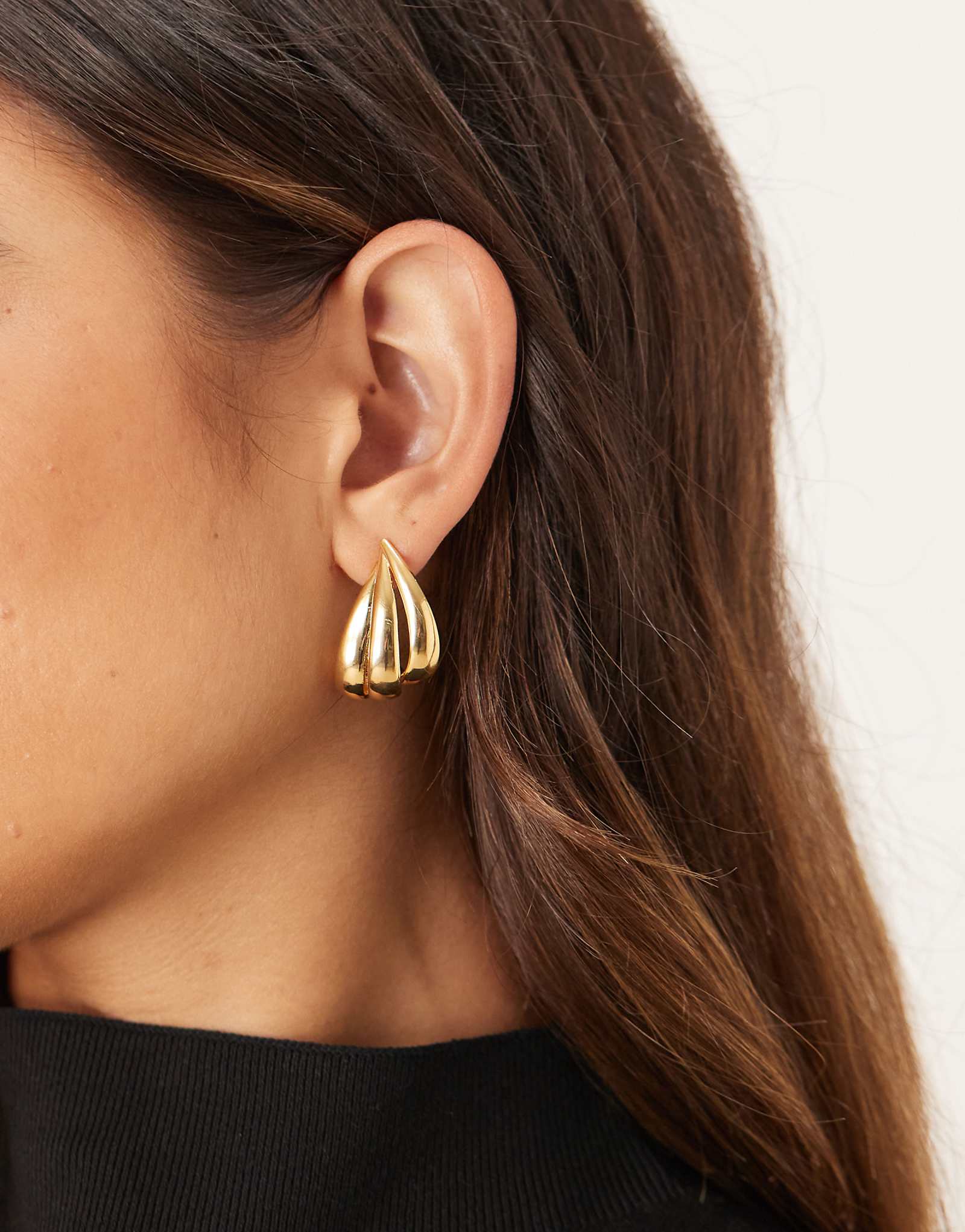 Дополните многорядные серьги z аксессуарами из 14-каратного золота с покрытием 7990₽