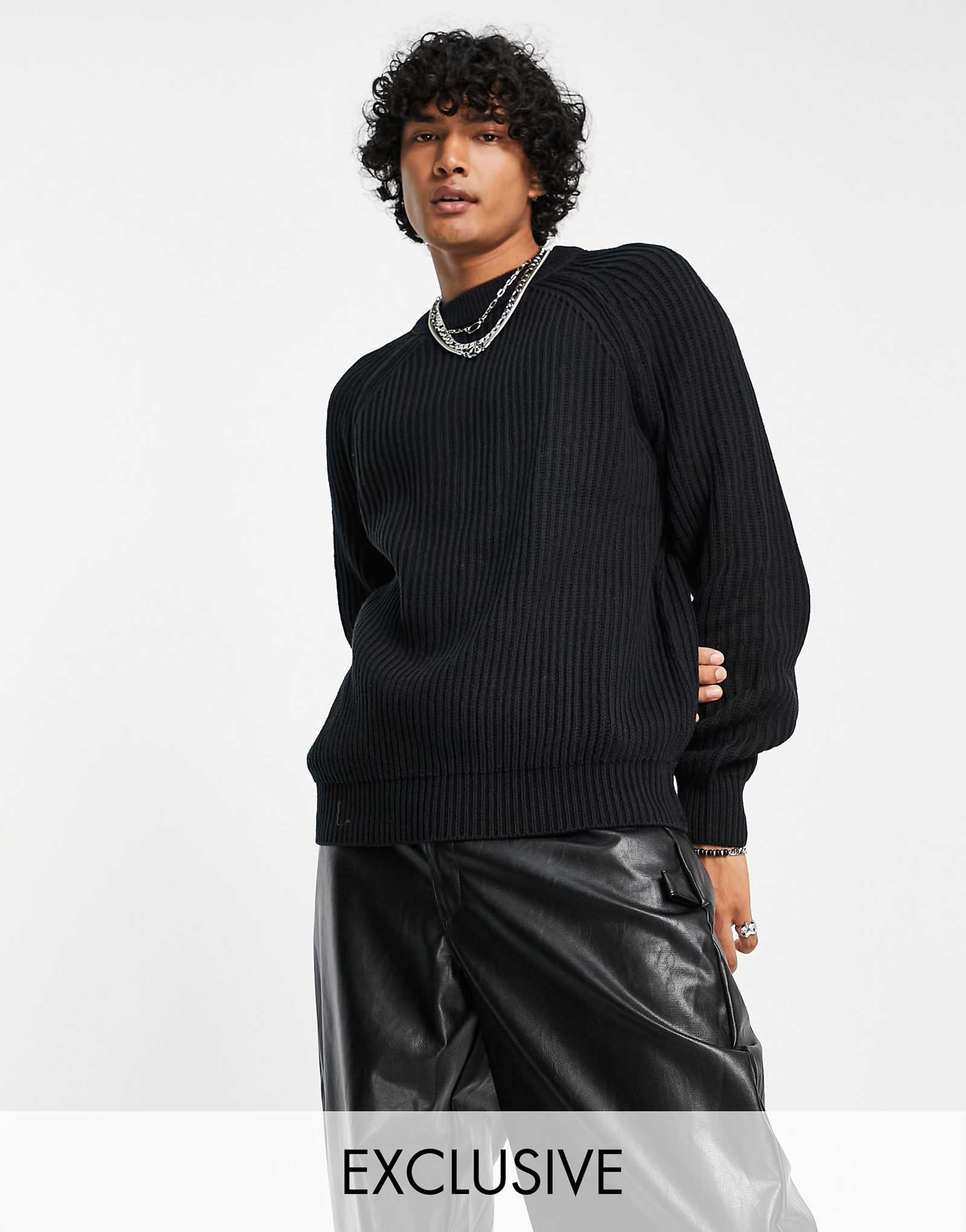 Облегающий свитер в рубчик COLLUSION черного цвета 7090₽