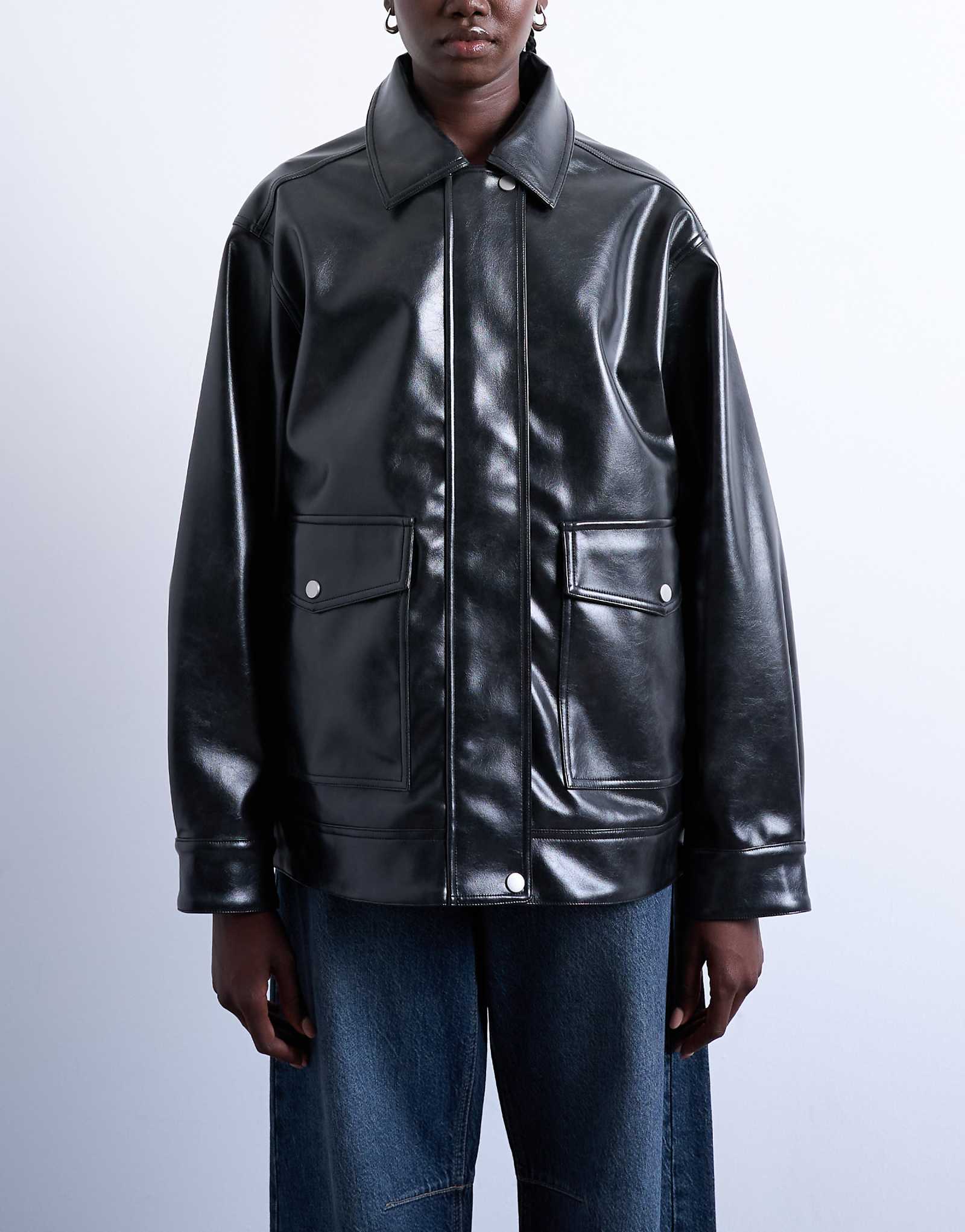 Застежка из искусственной кожи Topshop с блестящими накладными карманами в крапинку черного цвета 13590₽