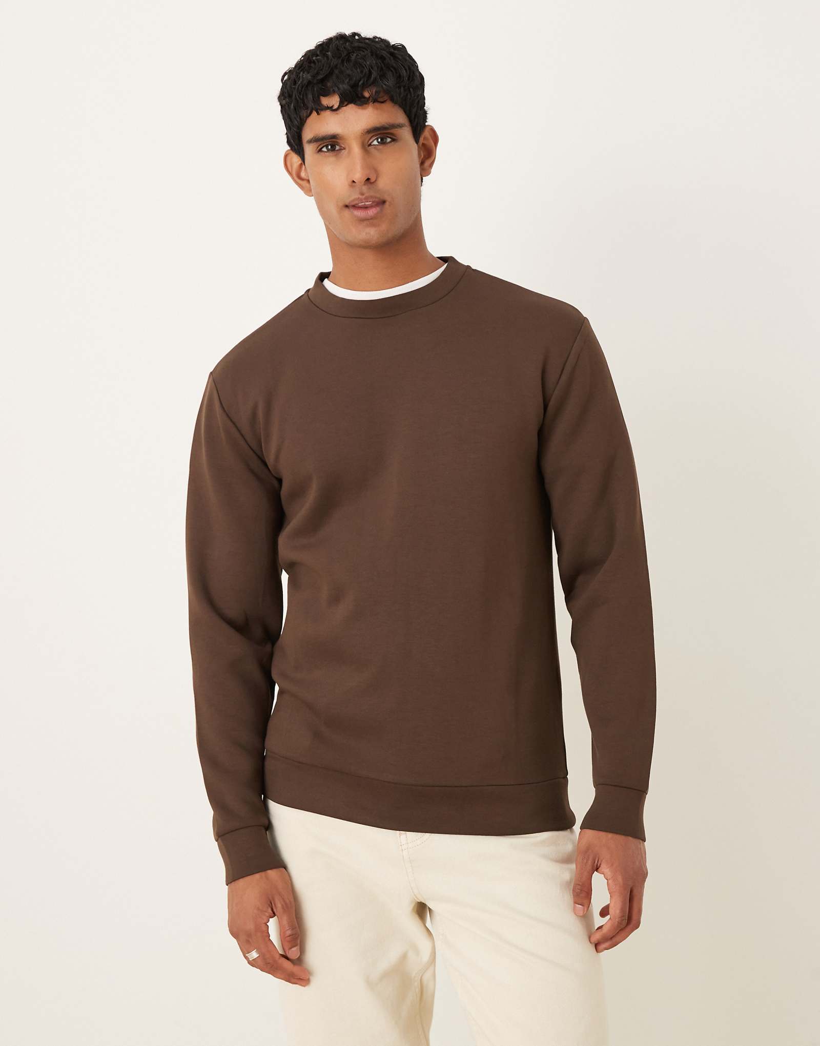 Свитшот Selected Homme коричневого цвета 16490₽