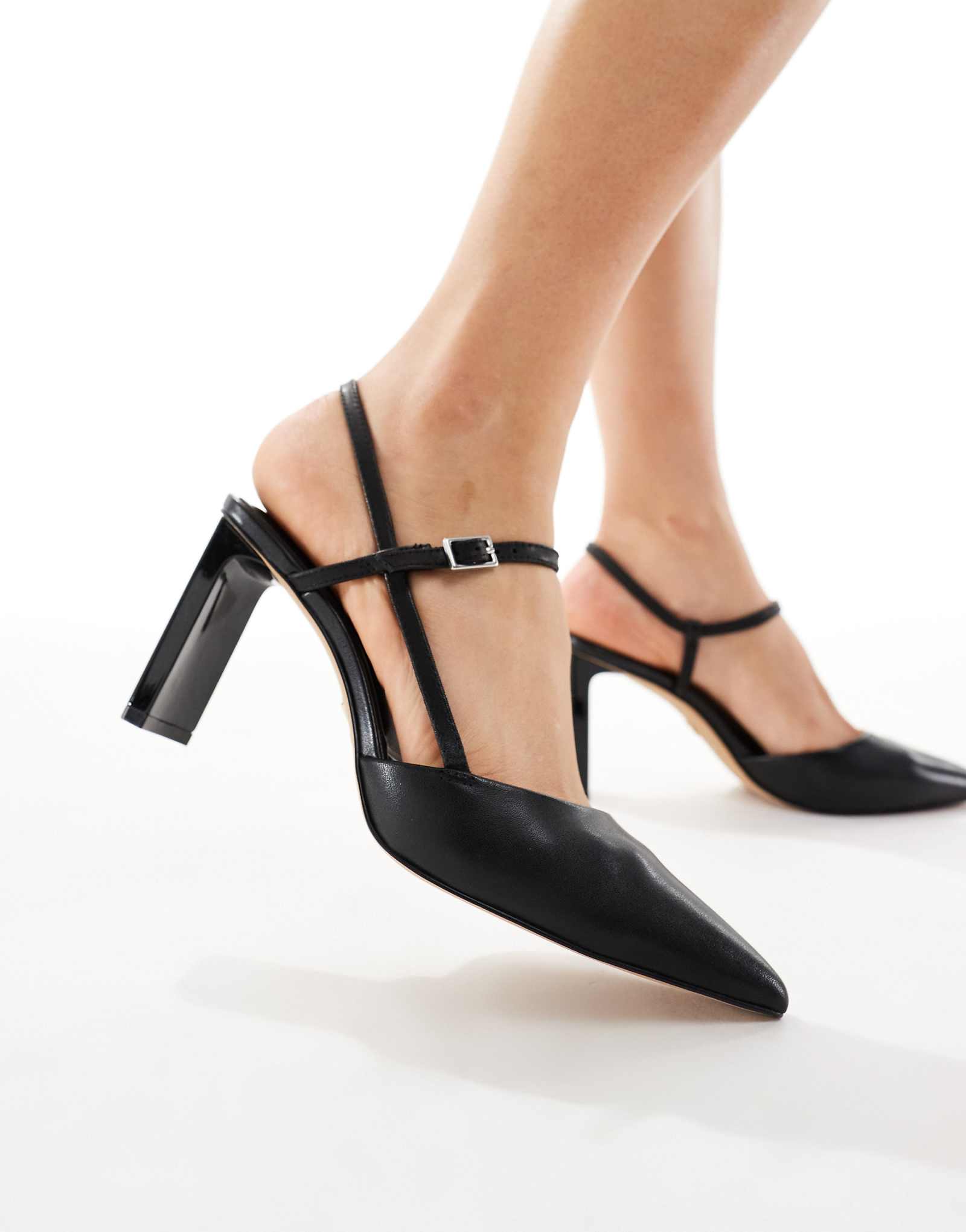 Туфли-лодочки ALDO Darabriver на плоской подошве из черной кожи 15090₽