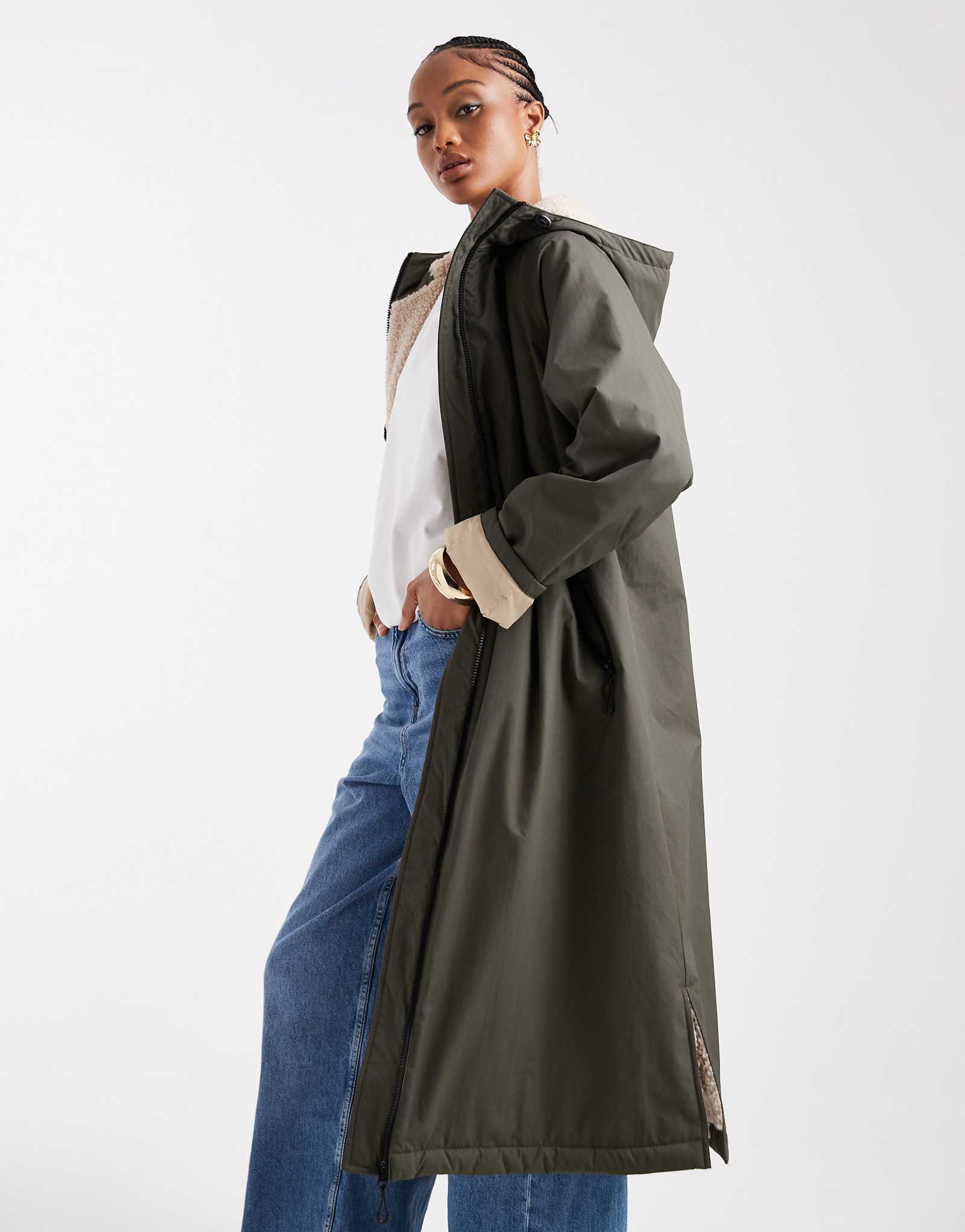 Высокий удлиненный дождевик на флисовой подкладке оливкового цвета от ASOS DESIGN 18390₽