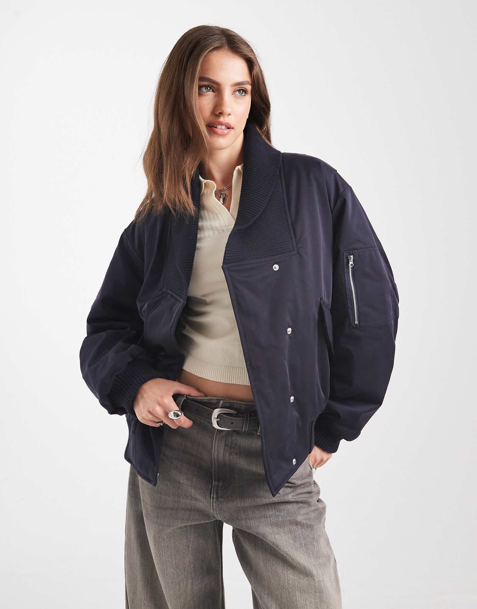 Куртка-бомбер с вязаным воротником ASOS DESIGN темно-синего цвета 9490₽