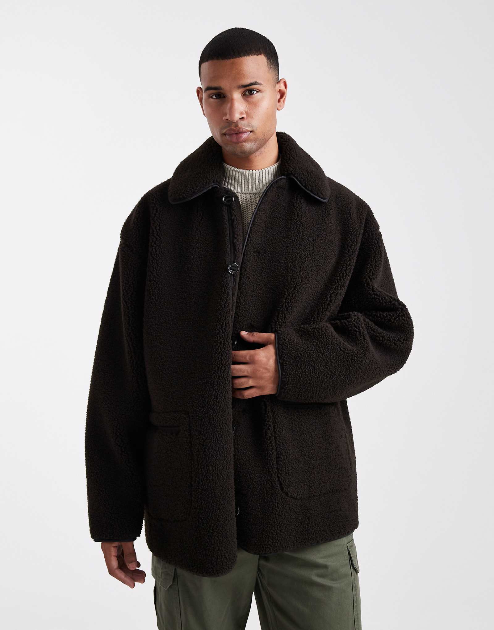 ДИЗАЙНЕРСКАЯ куртка teddy coach от ASOS коричневого цвета 6490₽