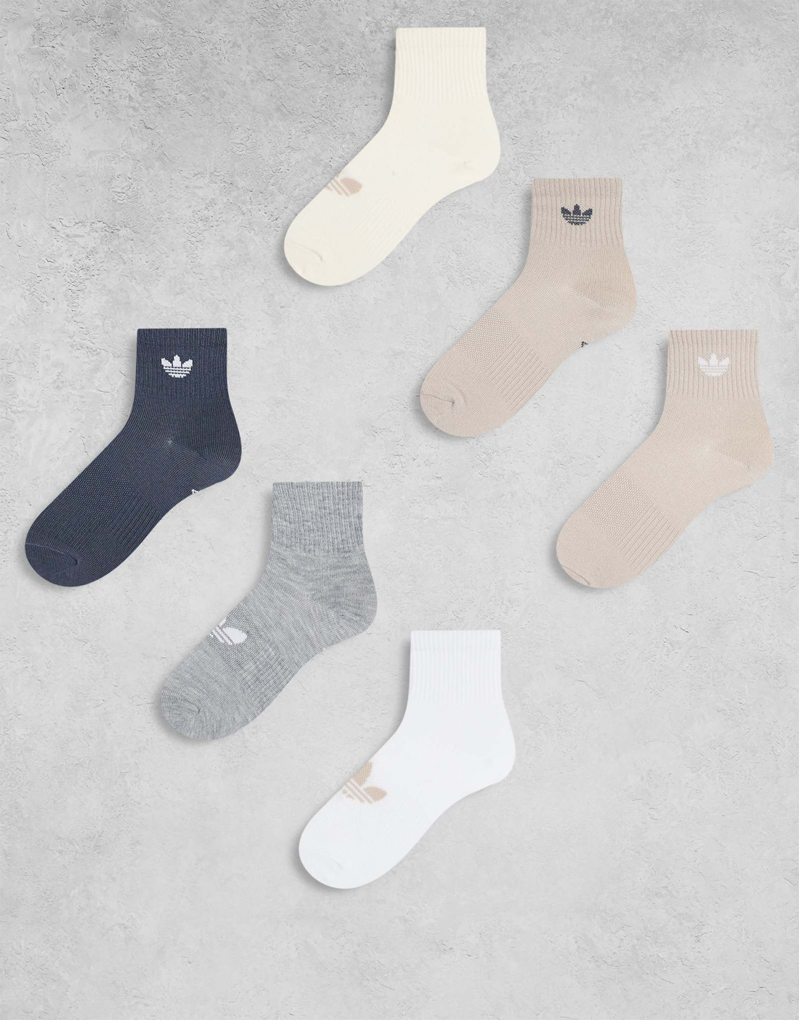 Носки adidas Originals Unisex Superlite 6 упаковок нейтрального цвета 4490₽