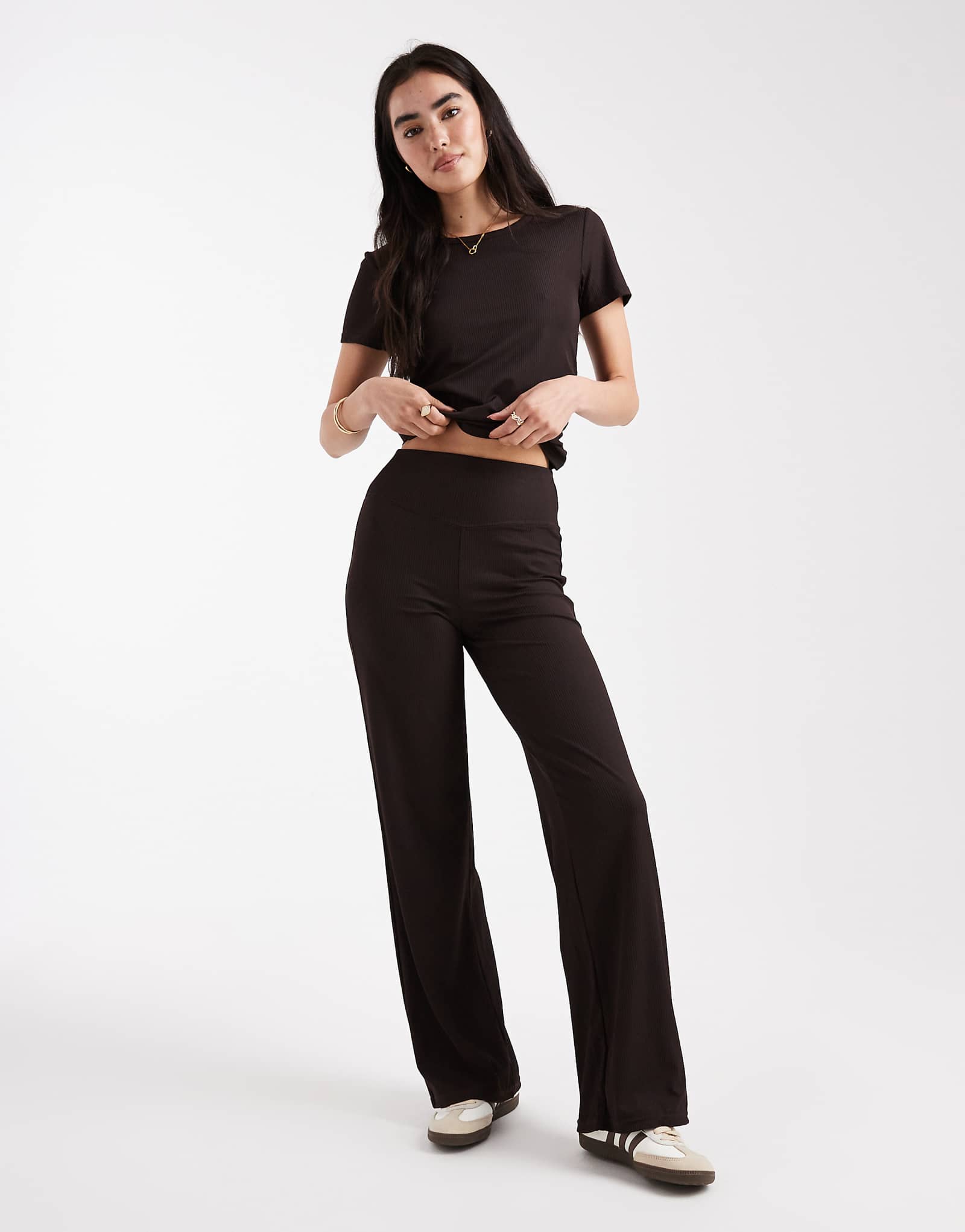 ТОЛЬКО активные широкие брюки в рубчик шоколадно-коричневого цвета - часть комплекта 12890₽