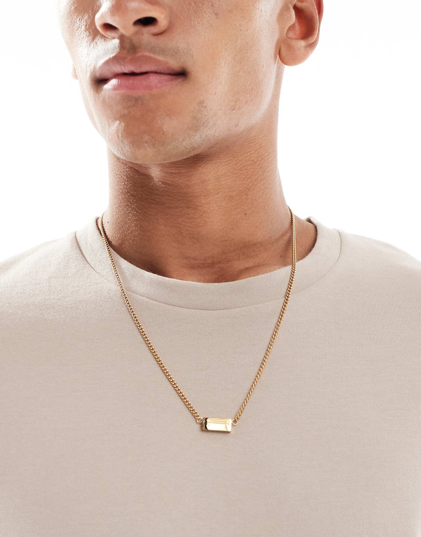 Ожерелье с кирпичной подвеской 