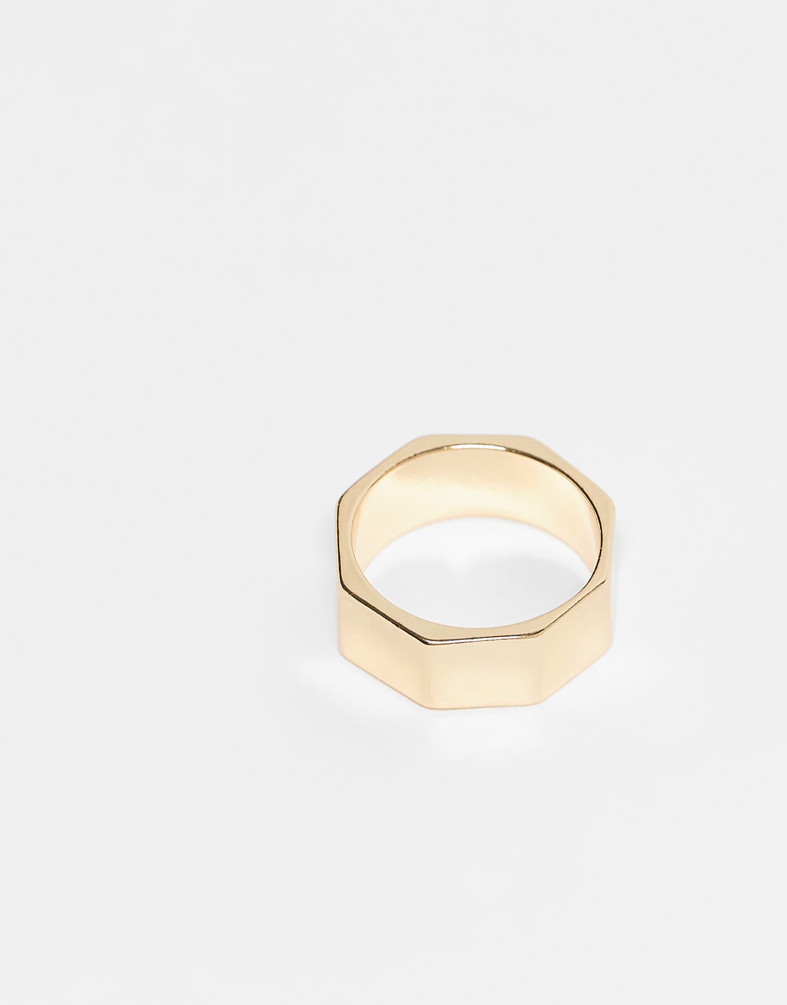 Выцветшее кольцо с угловатой лентой Future в золотом цвете 3890₽