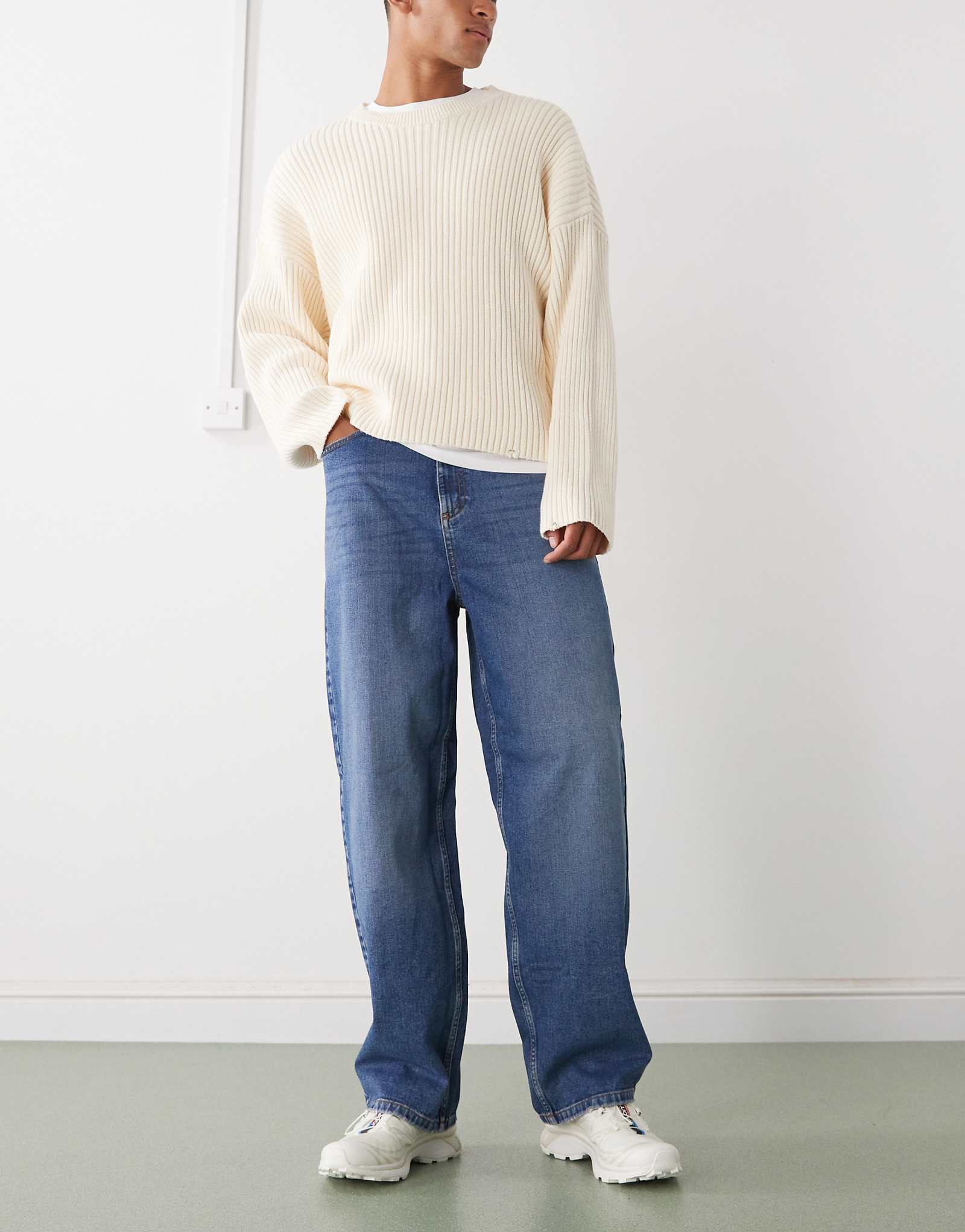 Джинсы средней посадки COLLUSION antifit темно-синего цвета 9790₽