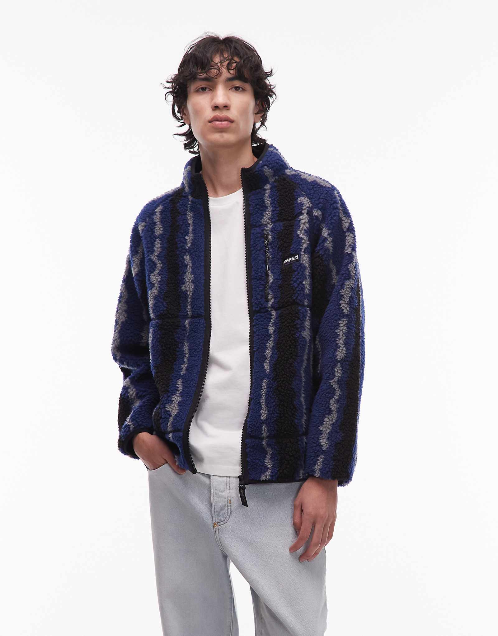 Плюшевый жакет Gramicci ripple в сине-черном цвете