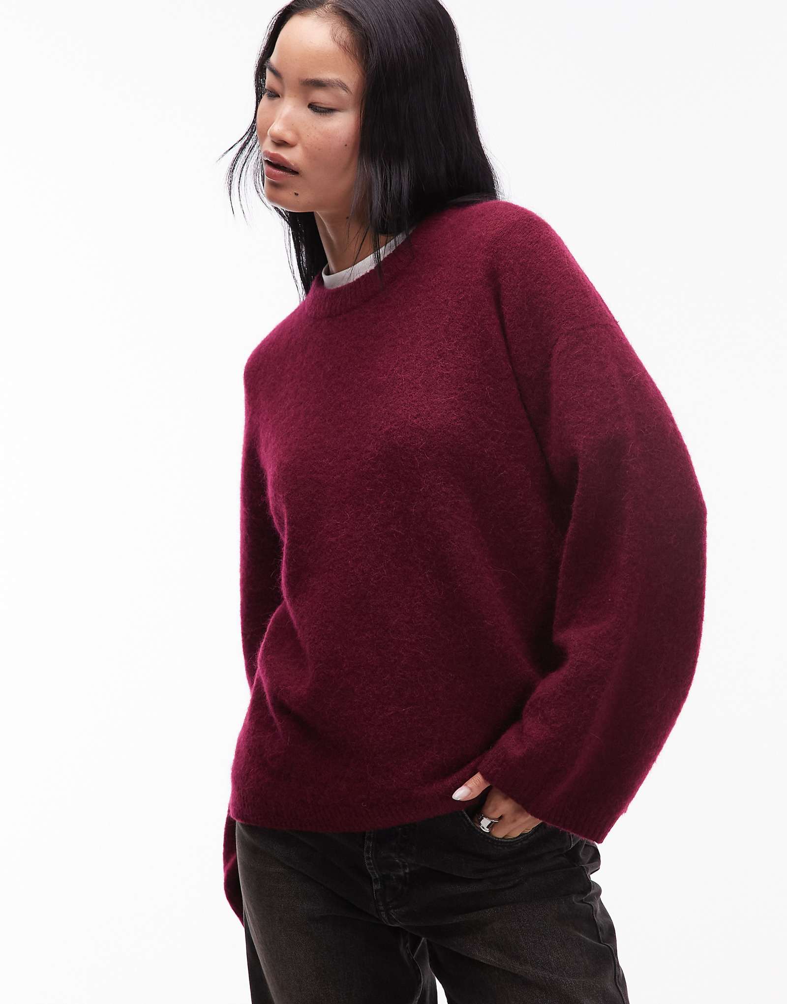 Непринужденный свитер ARKET из сверхмягкой альпаки и шерсти бордового цвета 25290₽