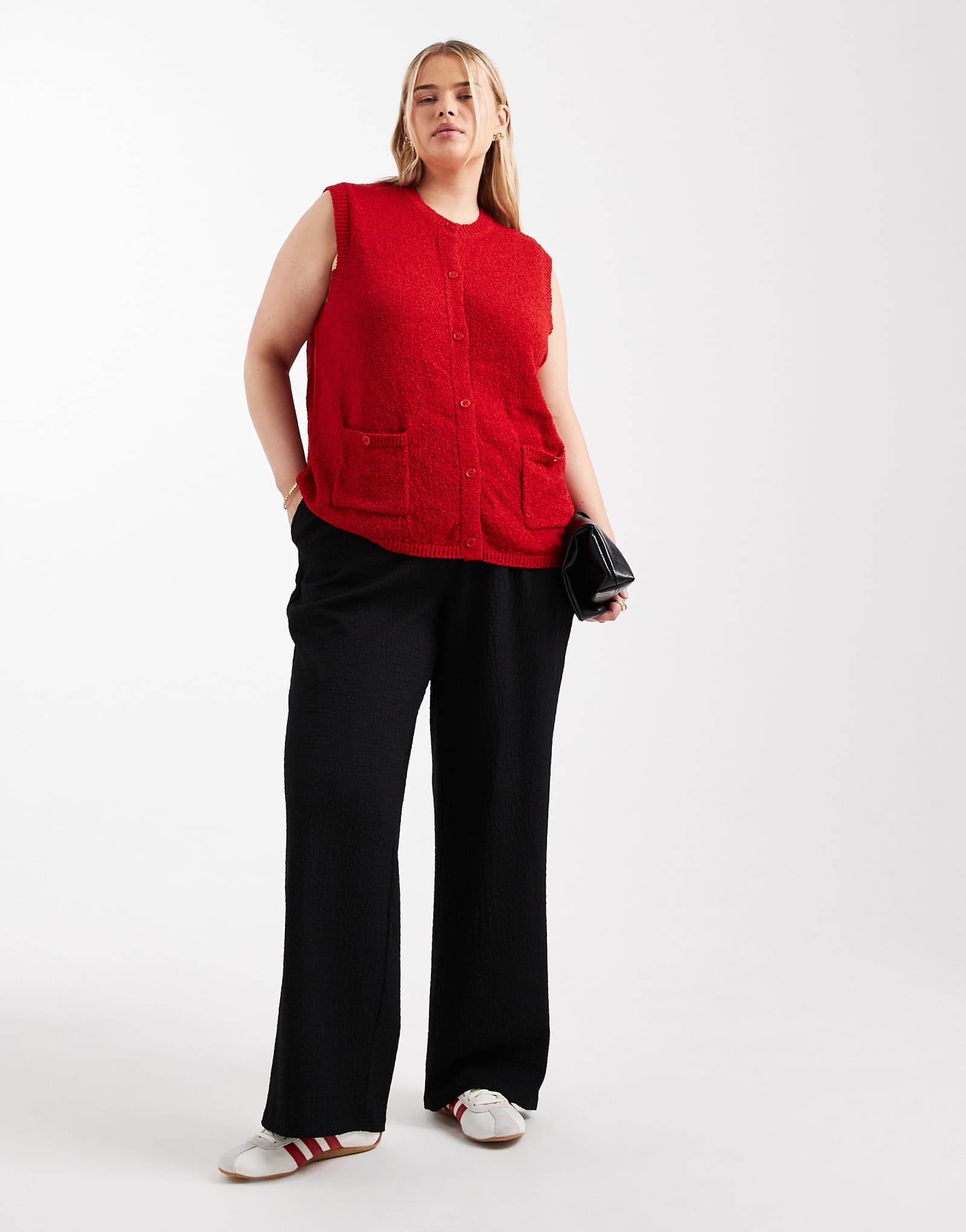 Vero Moda Curve black 4690₽