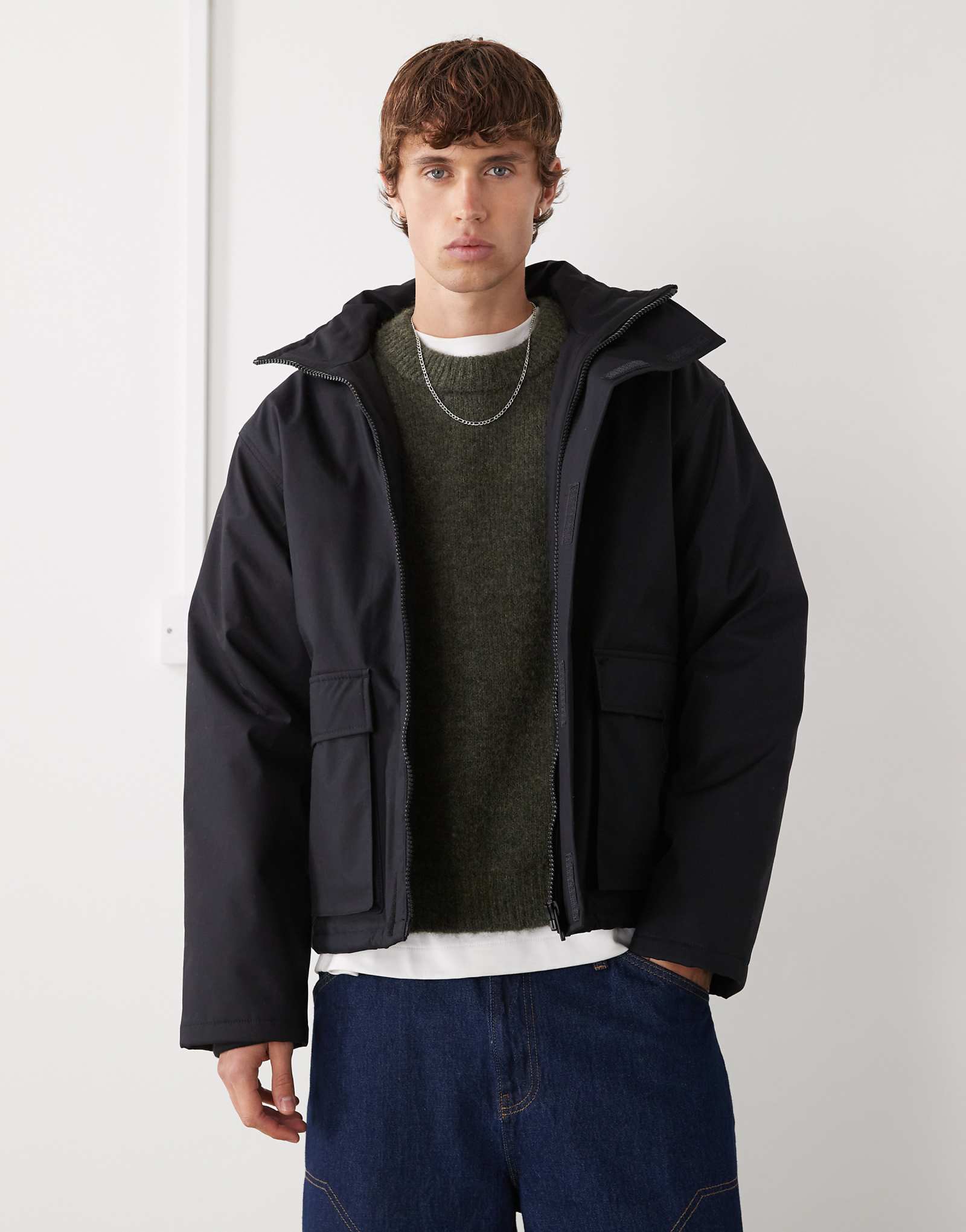 Повседневная стеганая куртка на подкладке черного цвета 26490₽