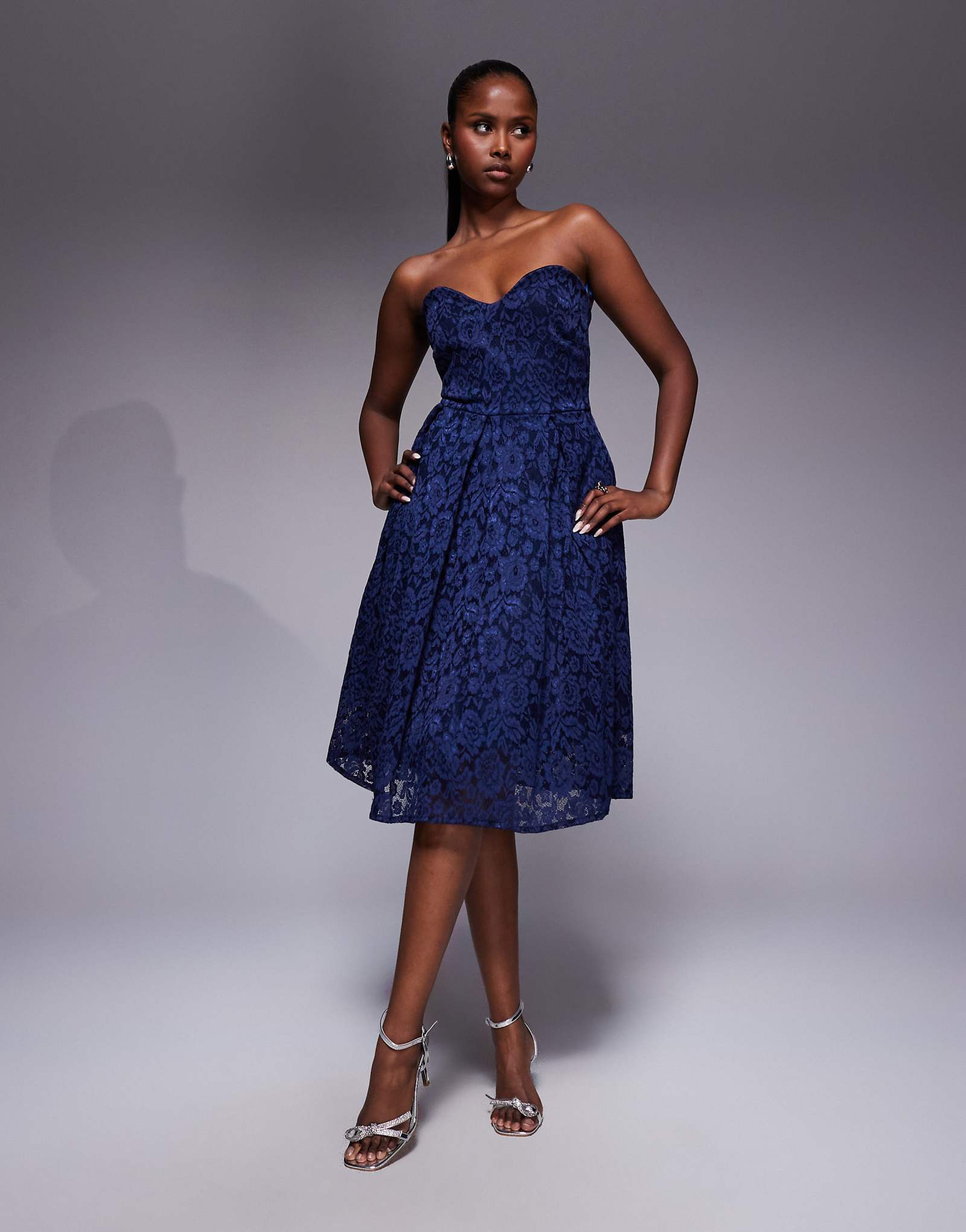-      , - -  navy
