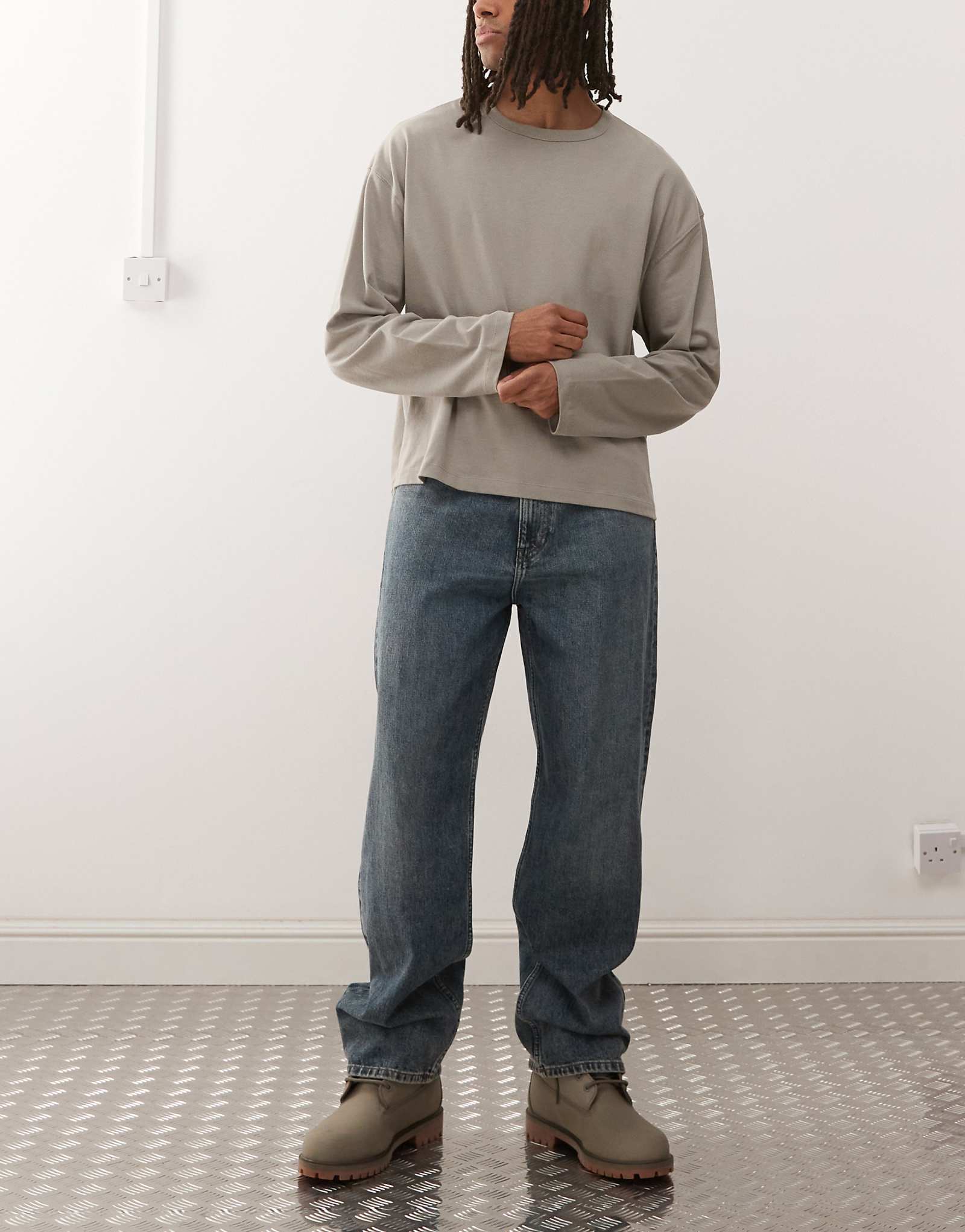 Мешковатые джинсы свободного кроя Weekday Galaxy синего цвета после стирки 17790₽