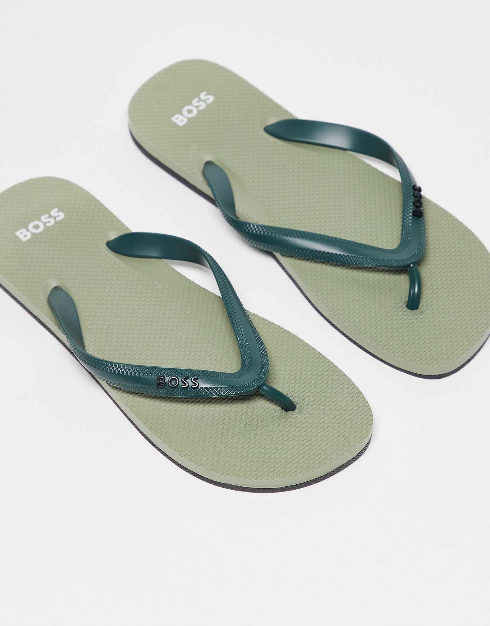 Вьетнамки с логотипом BOSS Tracy светло-зеленого цвета 9190₽
