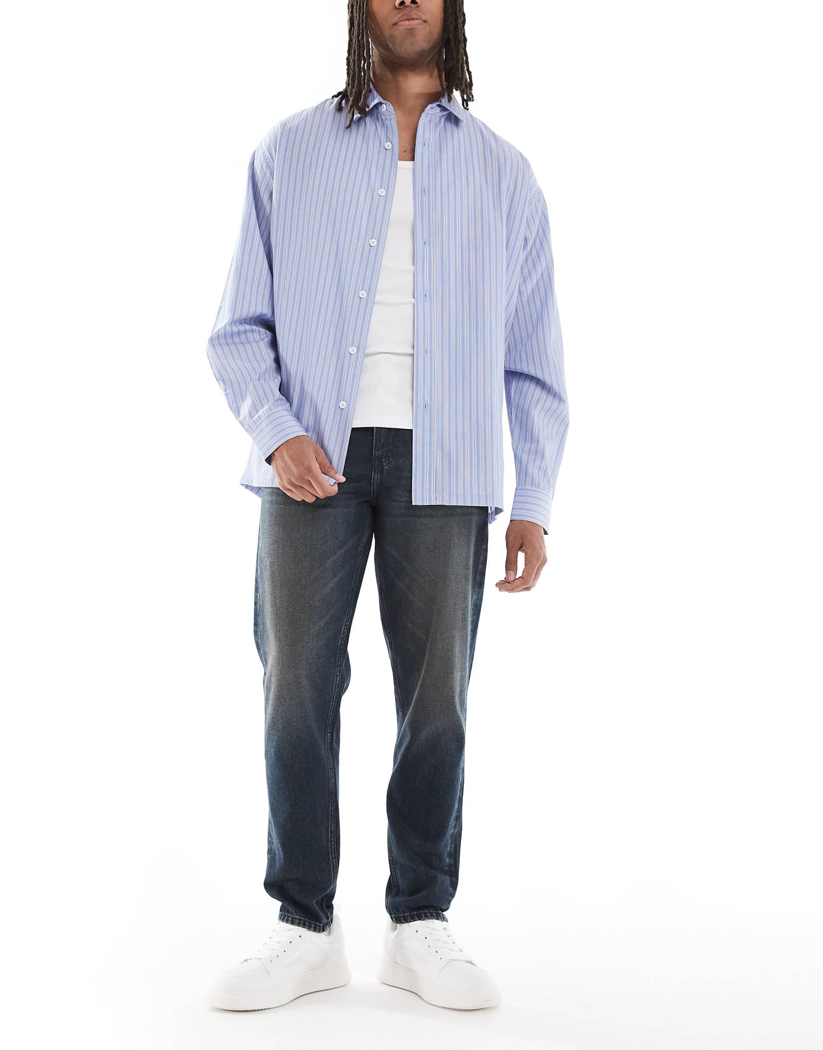 ДИЗАЙНЕРСКИЕ джинсы ASOS зауженного кроя темно-синего цвета 9790₽