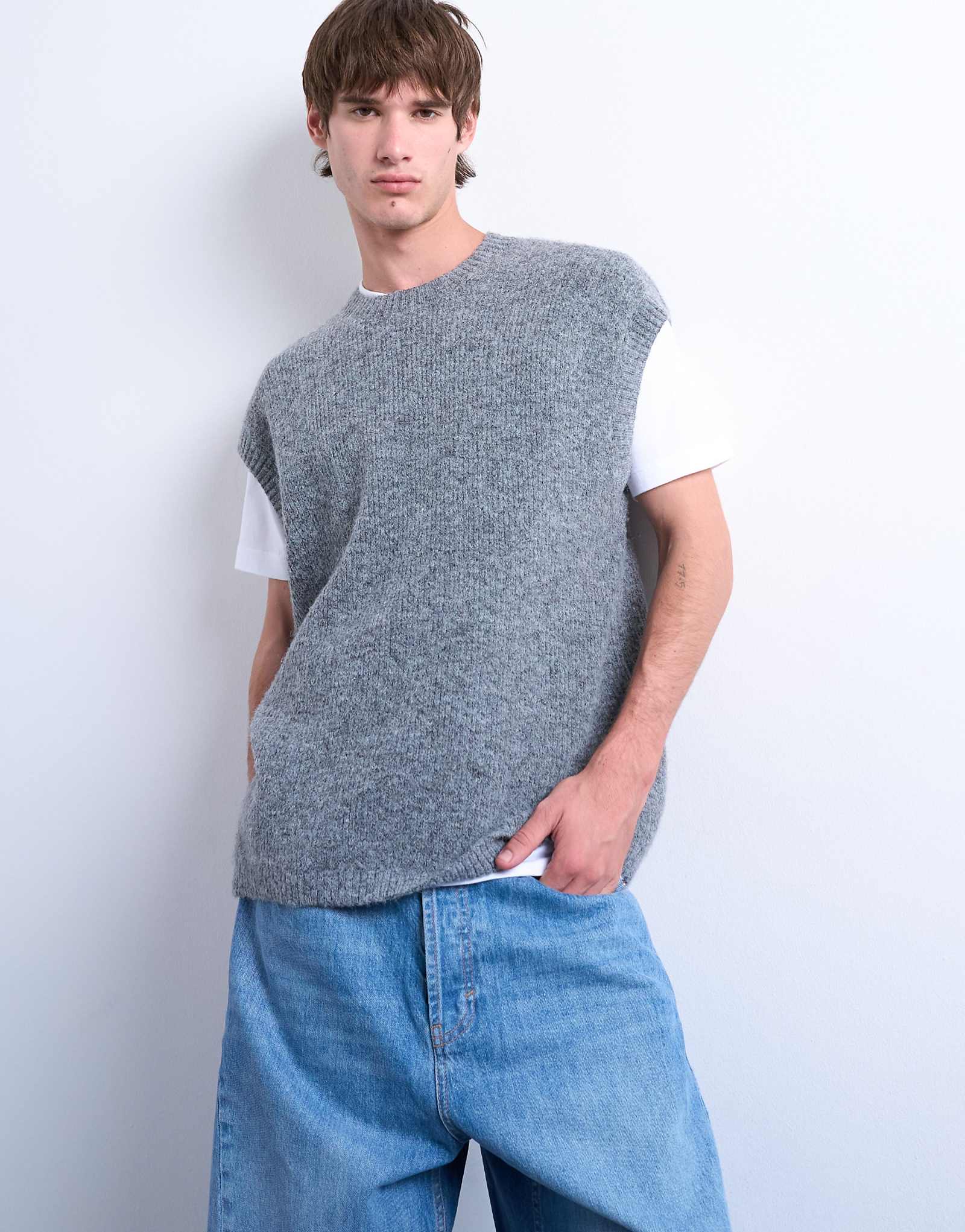 Трикотажная майка с круглым вырезом Topman oversize fit цвета древесного угля 10190₽