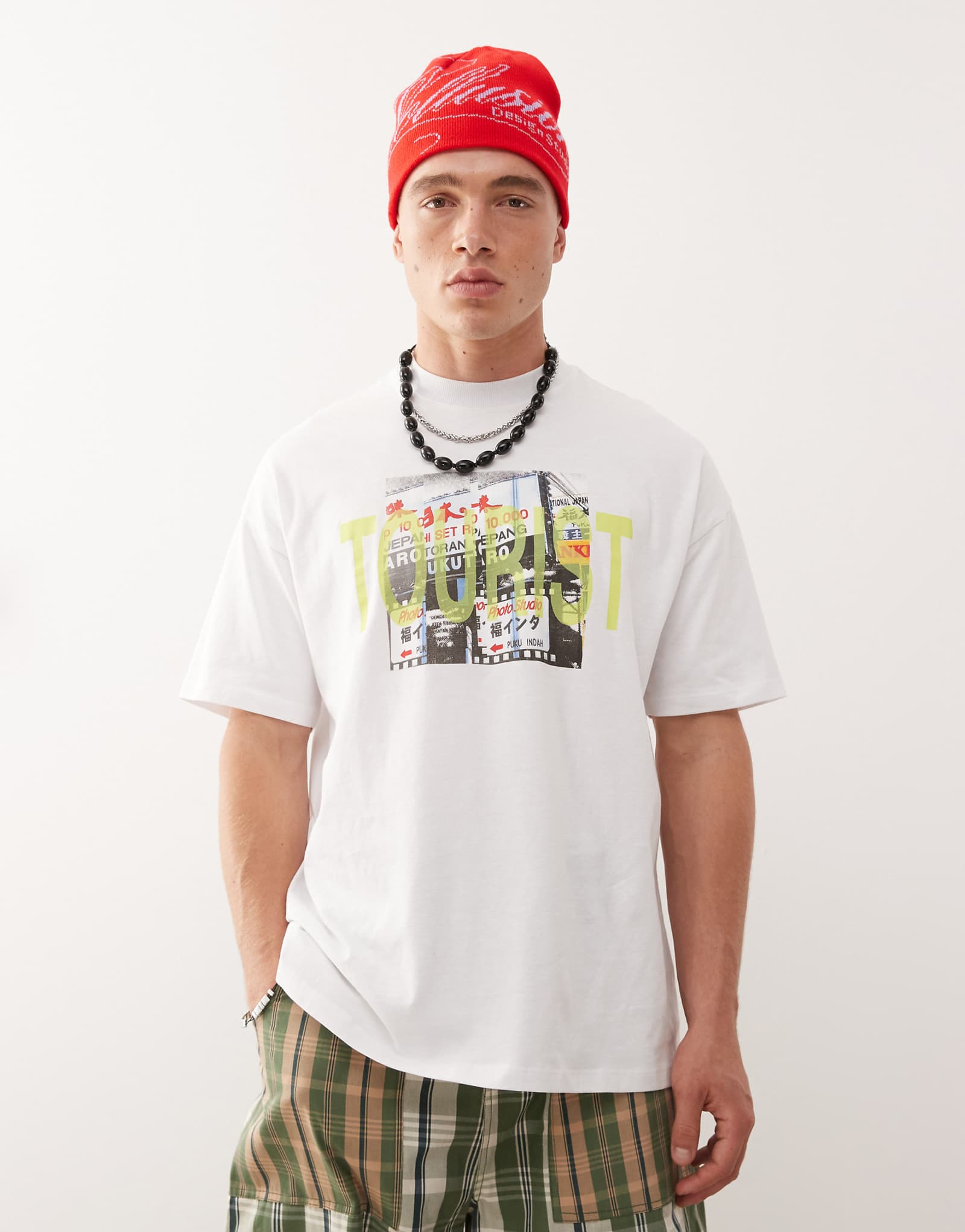 COLLUSION white 3690₽