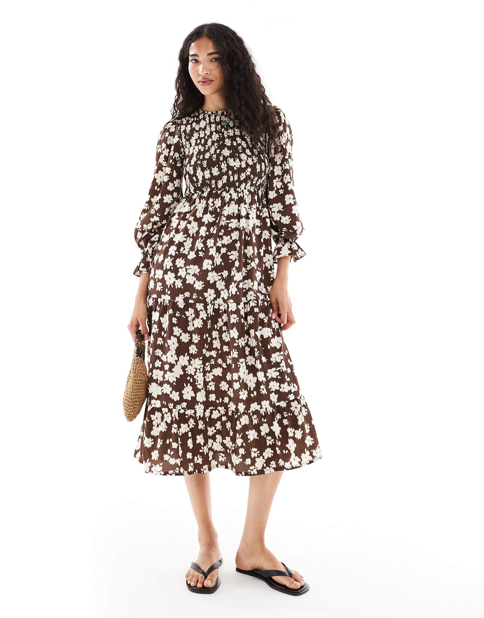 Коричневое платье-халат мидакси с цветочным узором в складку для девочек-модниц Wednesdays Girl ditsy 10590₽