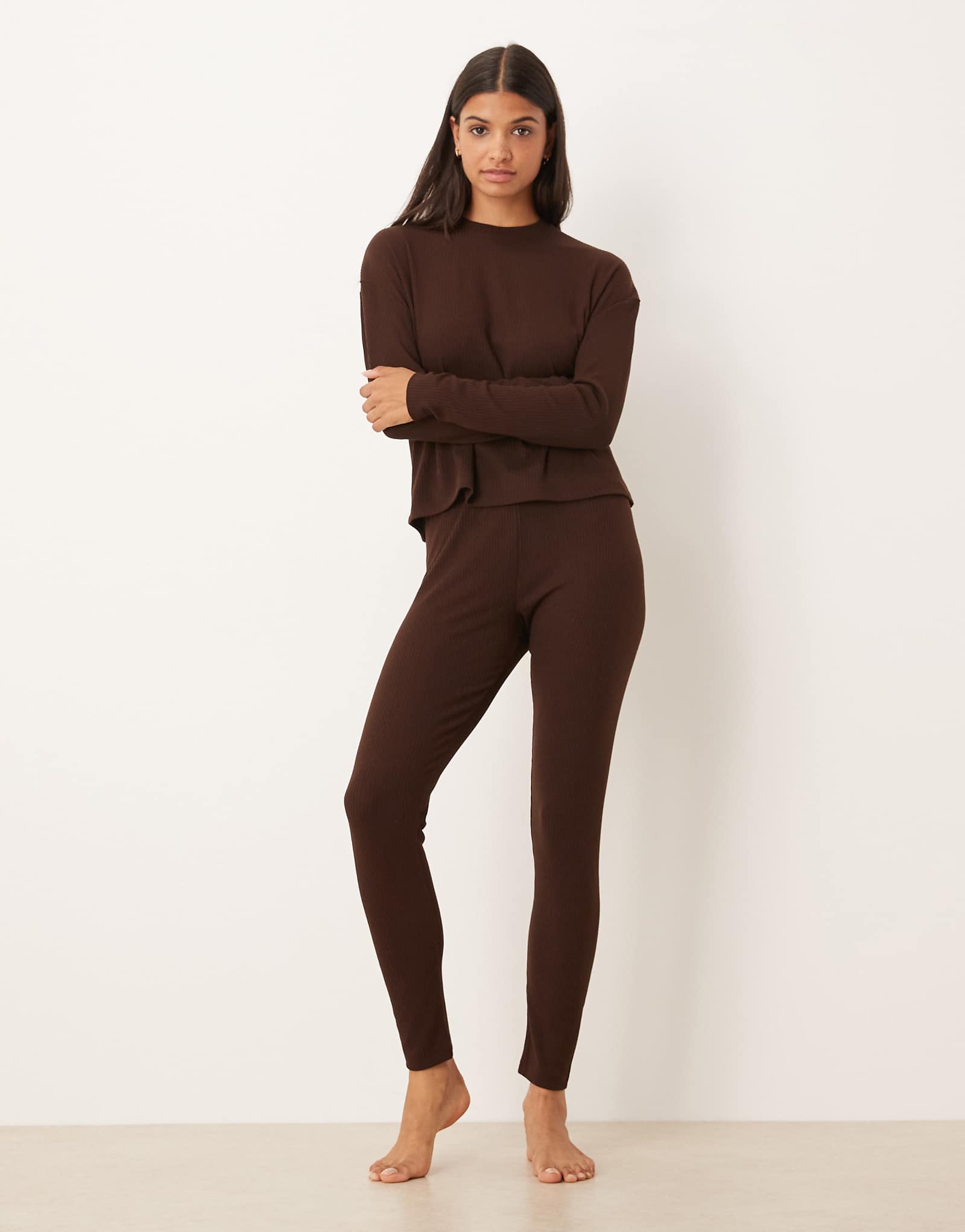- ASOS DESIGN lounge chocolate brown 2690₽
