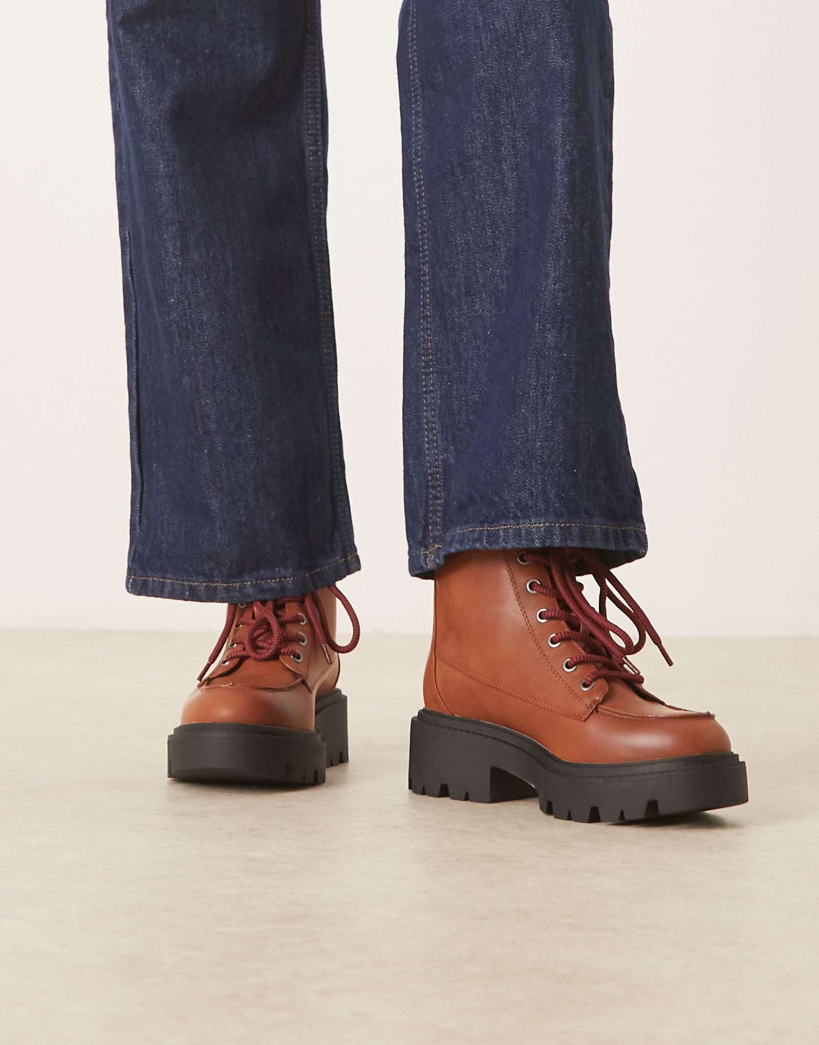 ASOS DESIGN tan 9890₽