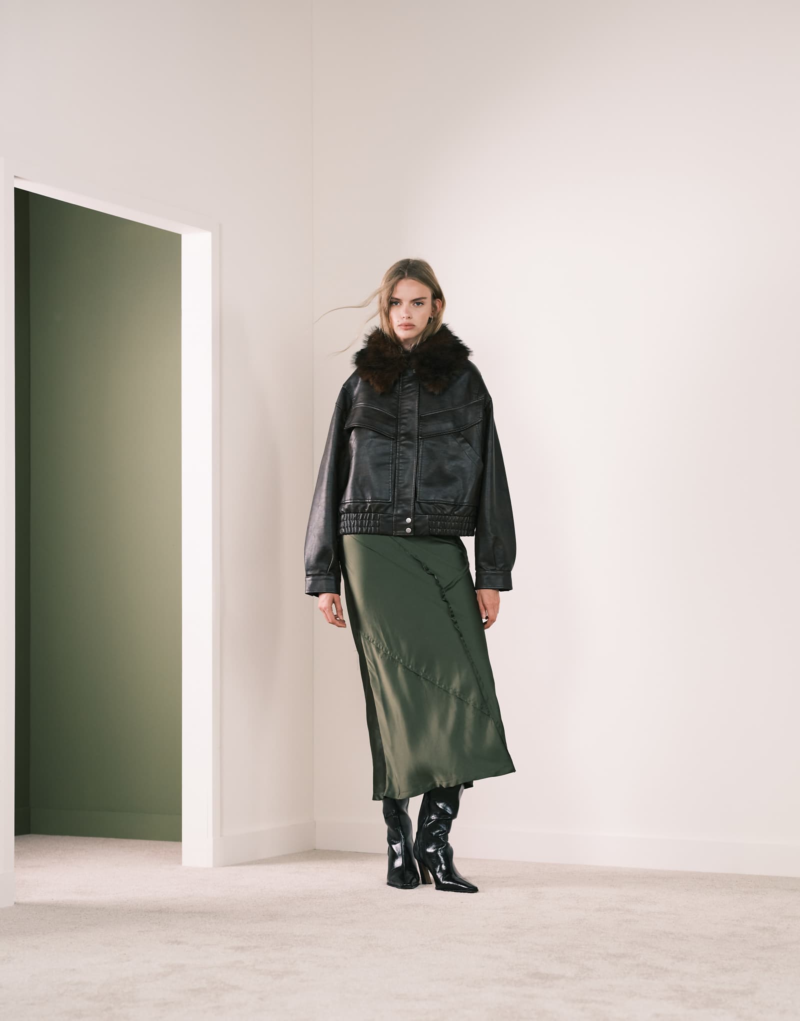 - ASOS DESIGN mid green 5390₽