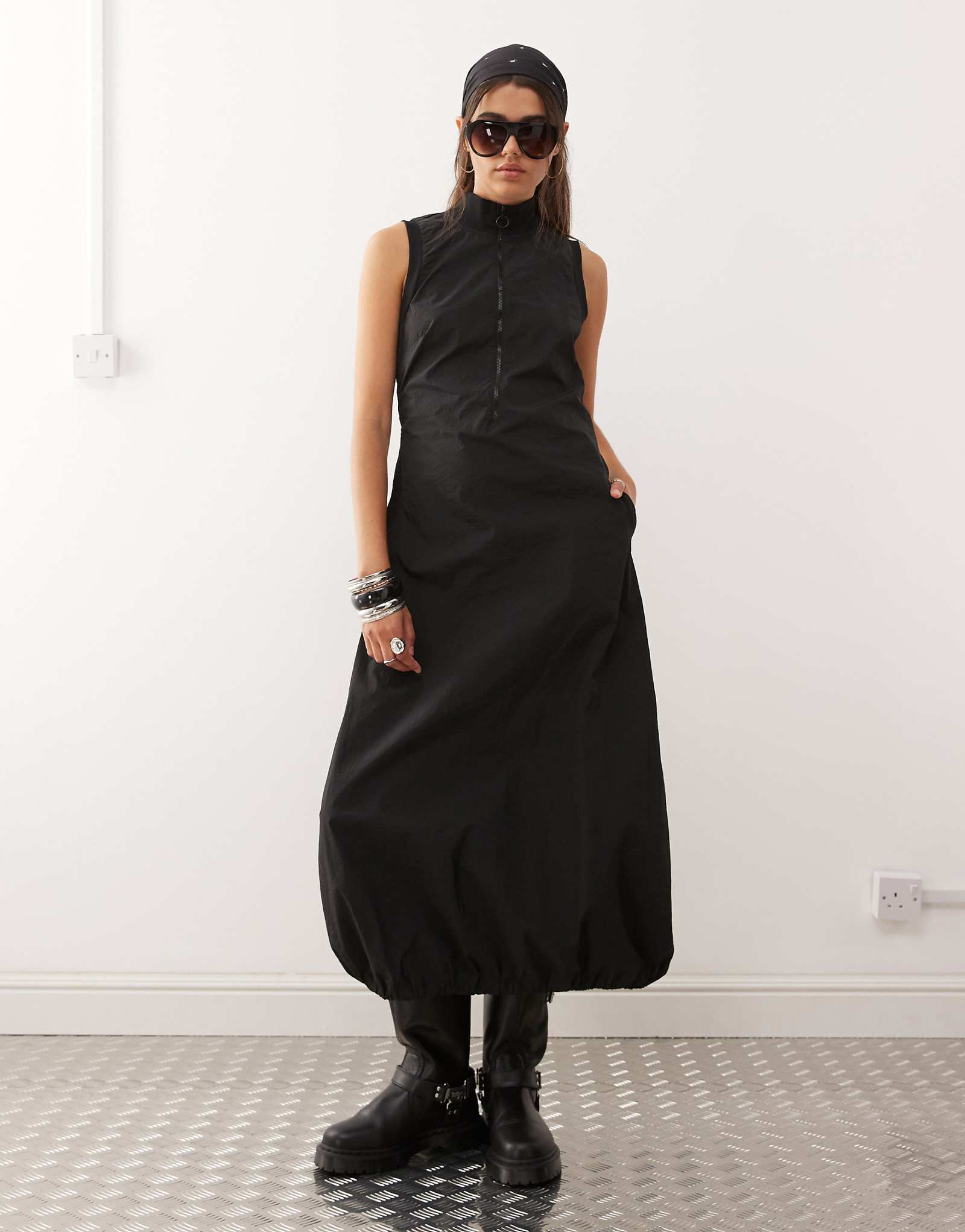 - COLLUSION black 10390₽