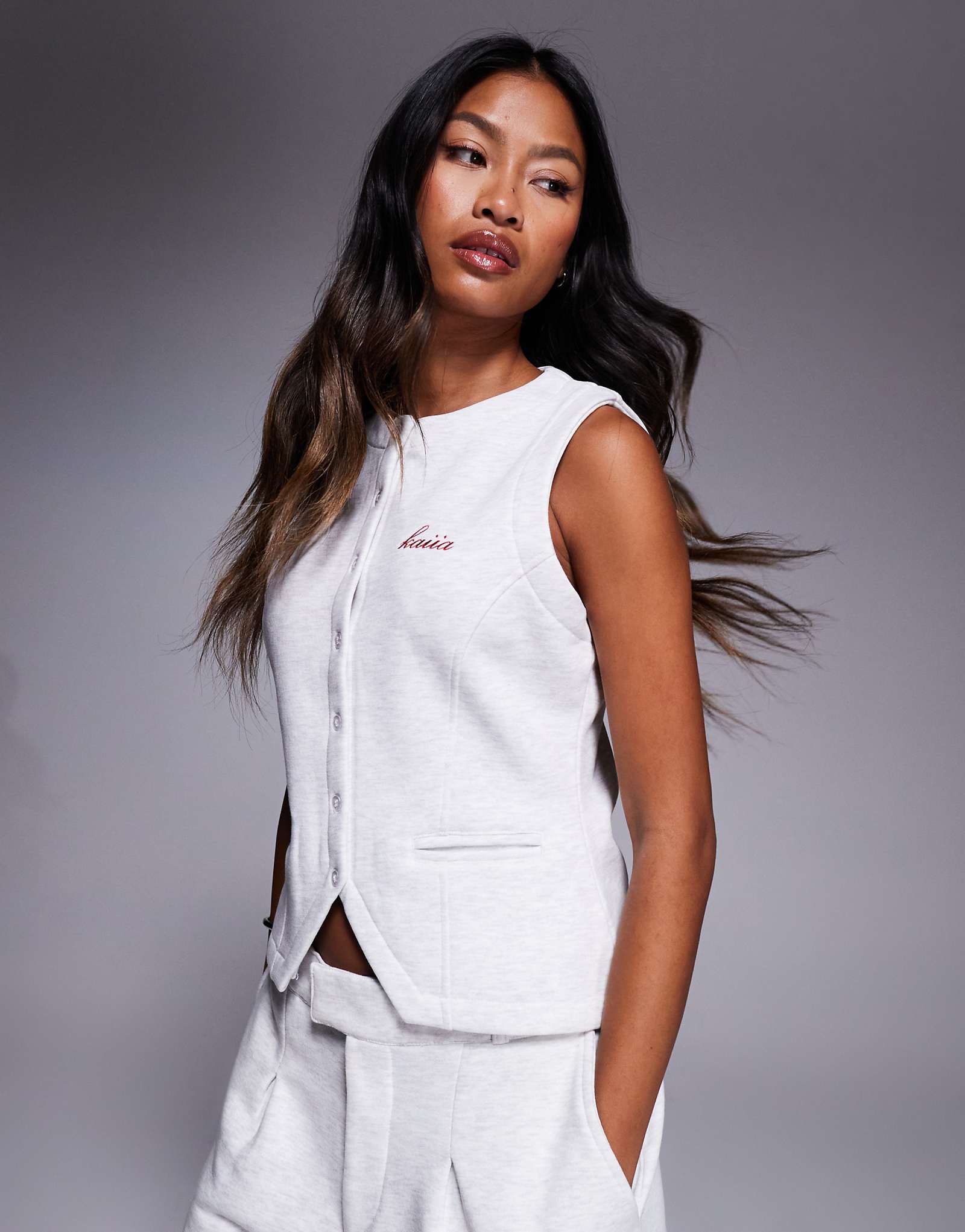 Kaiia - gray heather 8490₽