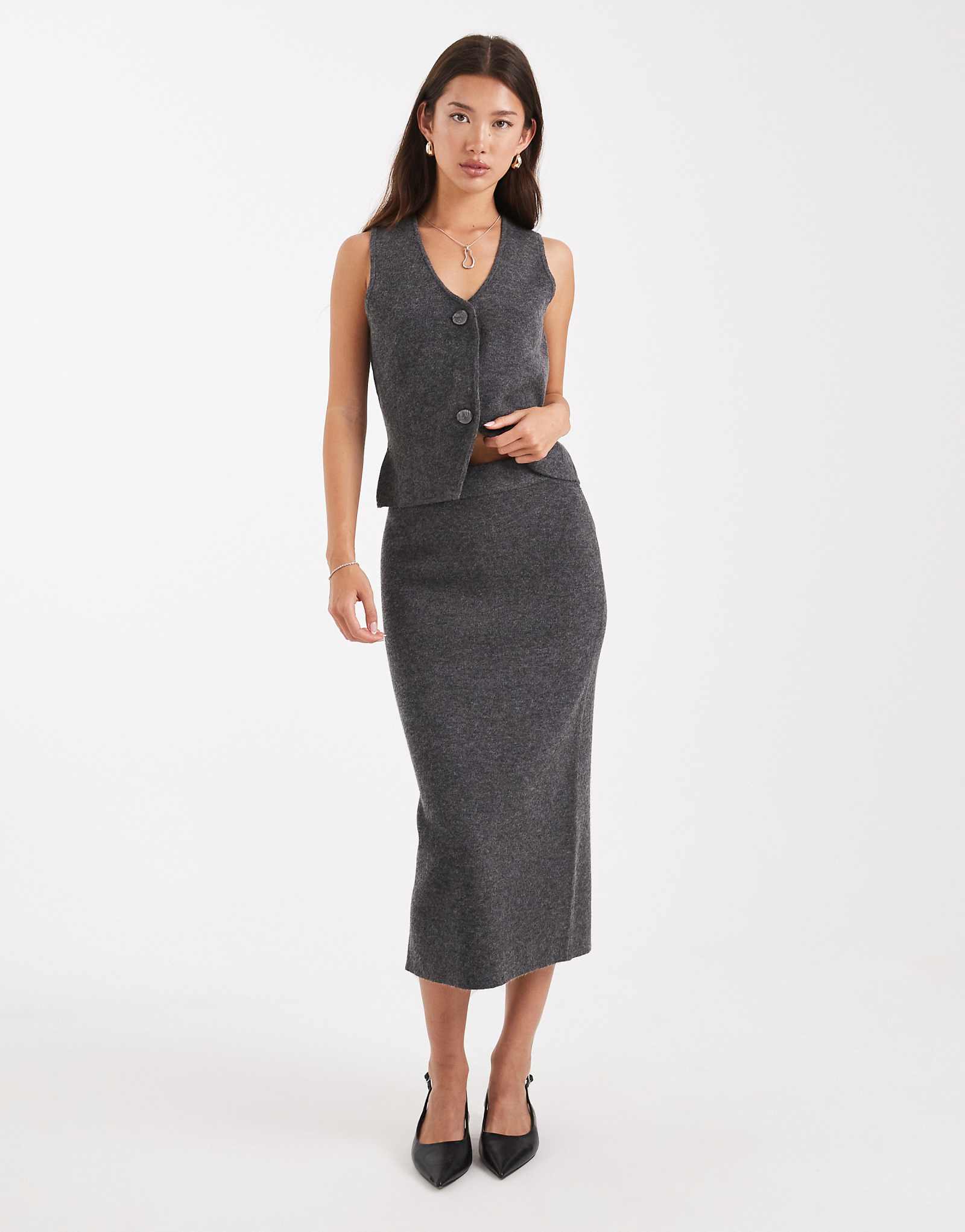 Vero Moda - medium gray melange 12590₽